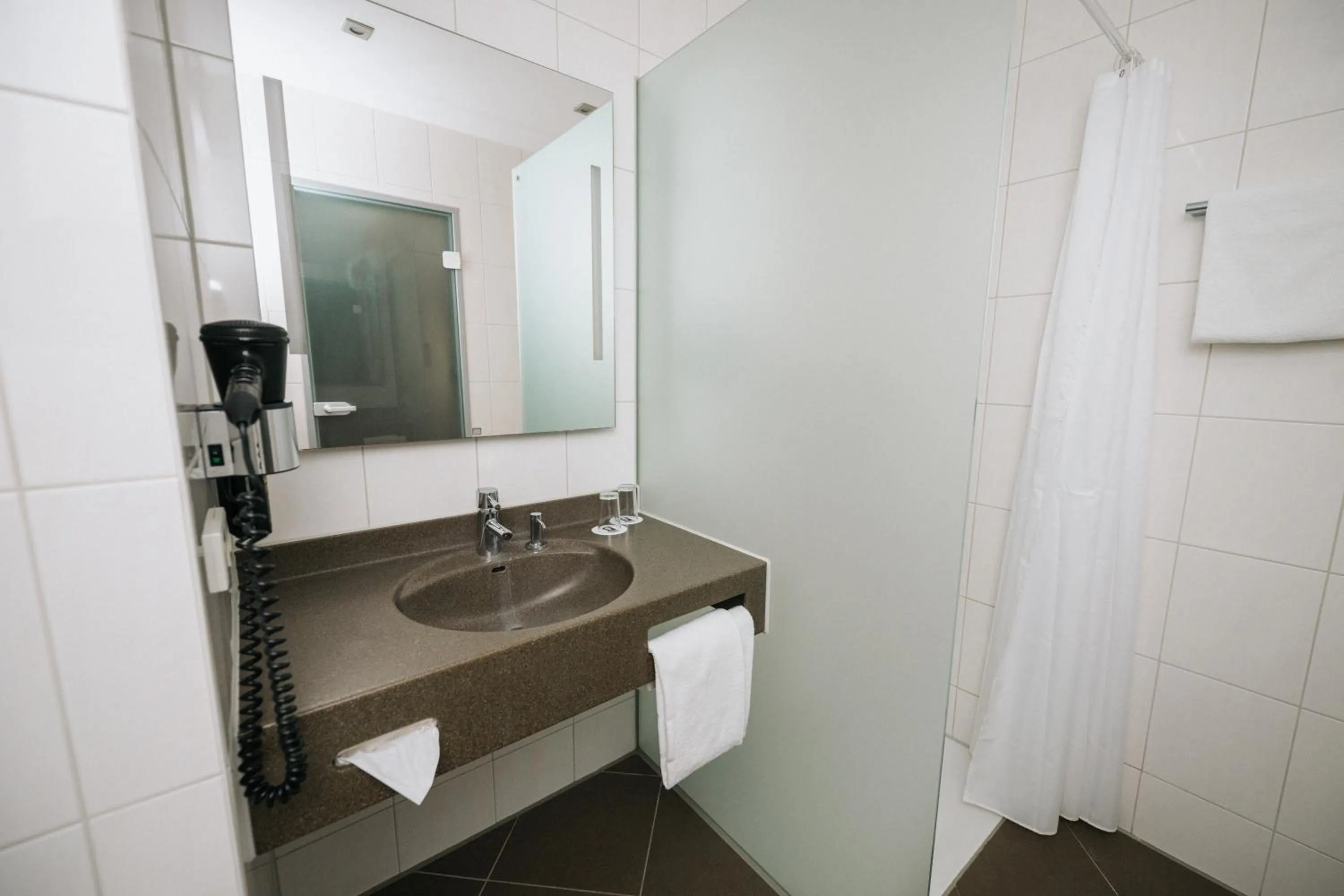 Bathroom in Feringapark Hotel by Coffee Fellows Hotels
