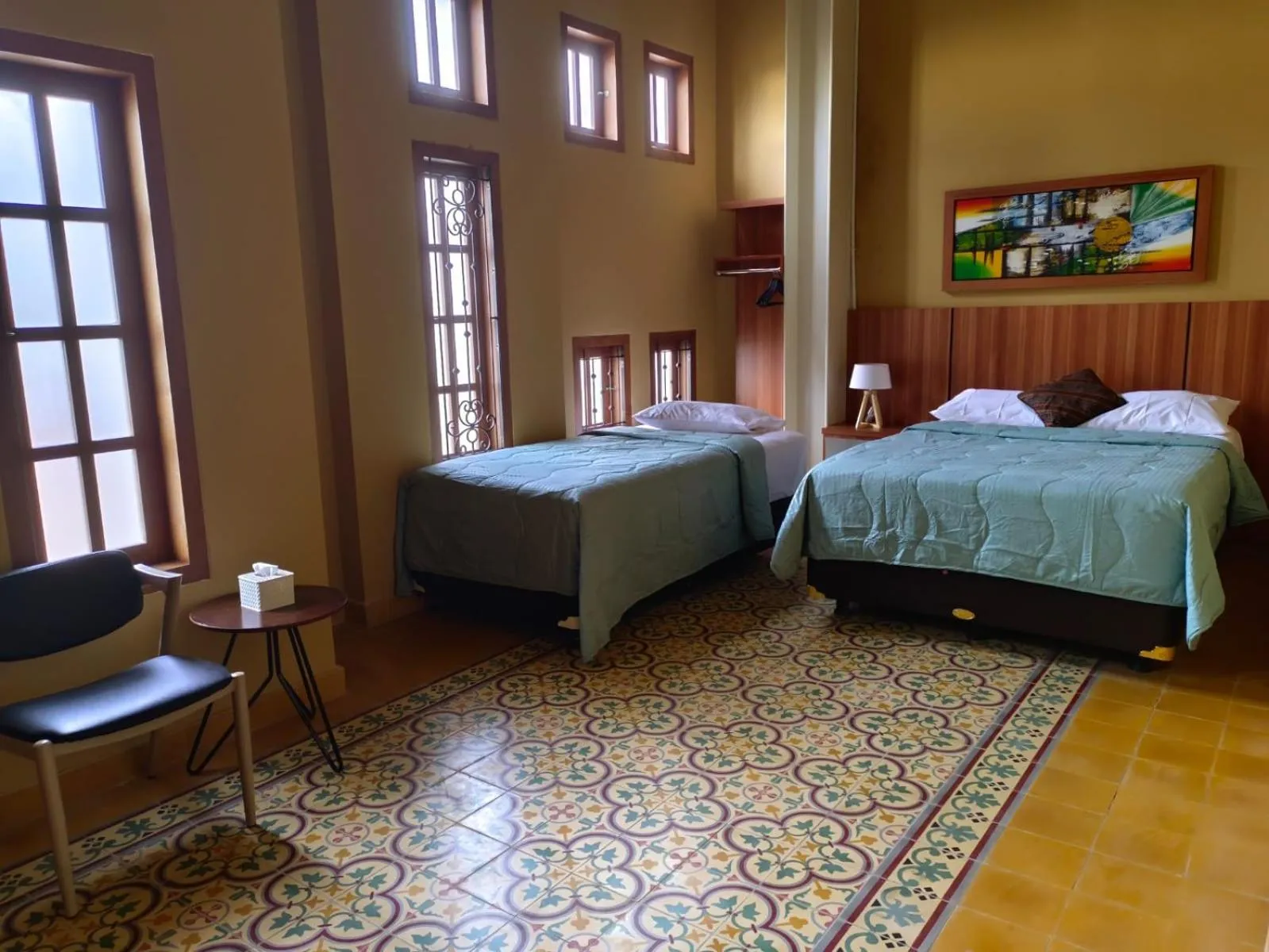 Bed in Hotel Radyoharto Mallioboro Yogyakarta