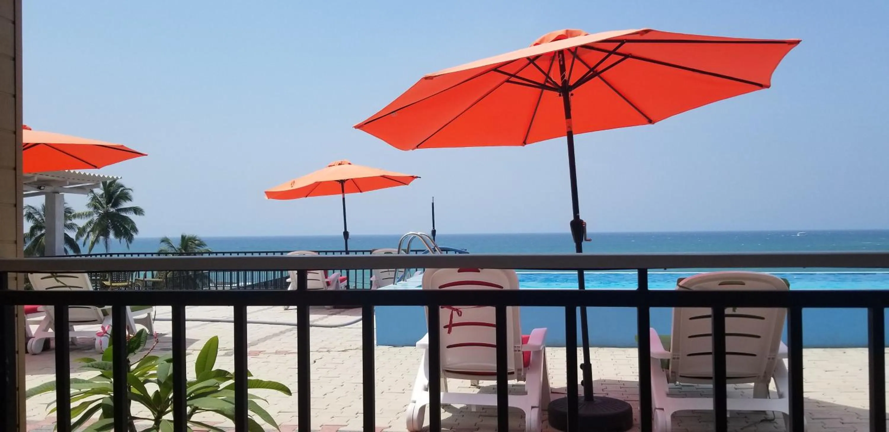 Balcony/Terrace in One World Mirissa