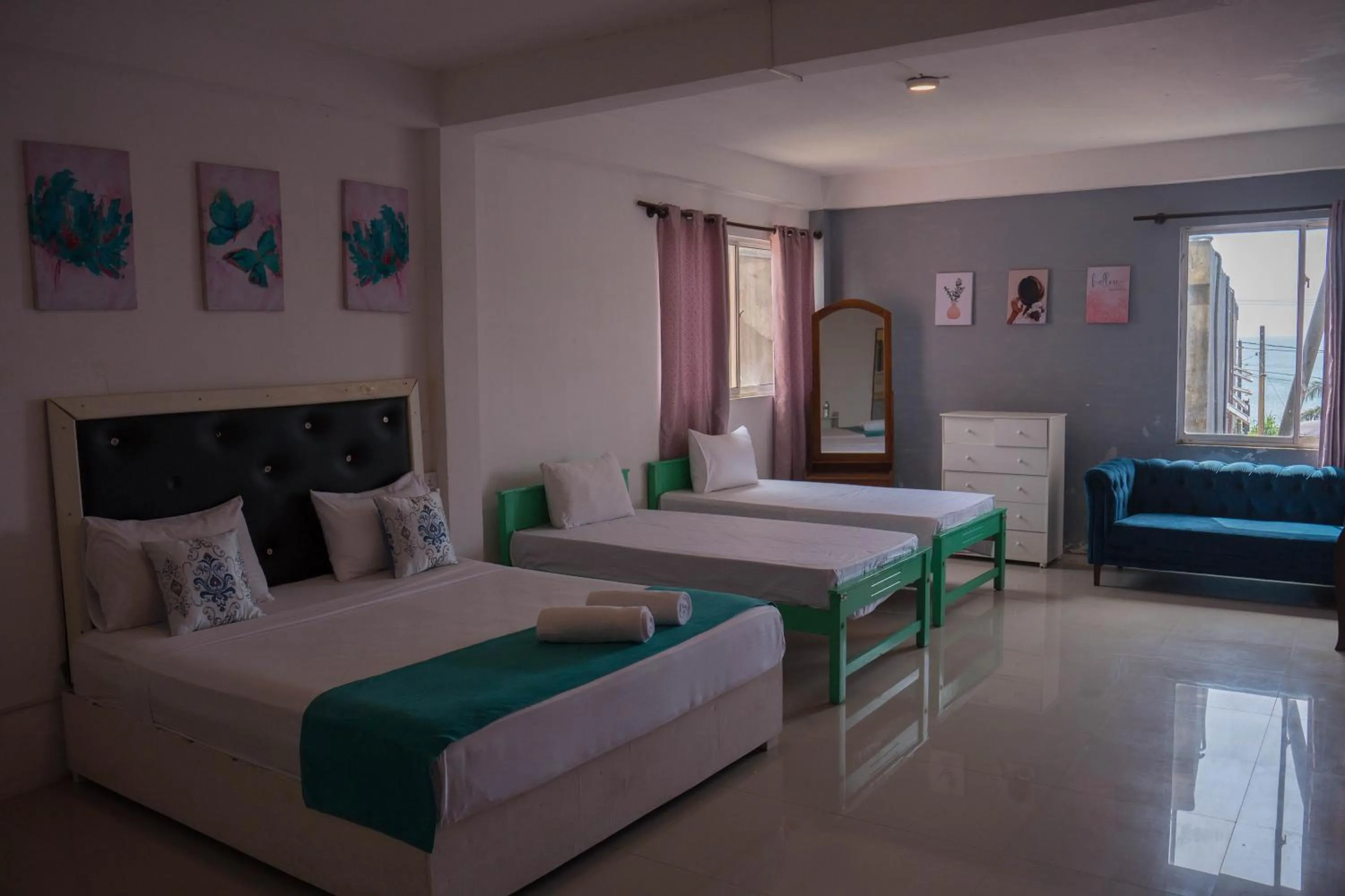 Bed in One World Mirissa