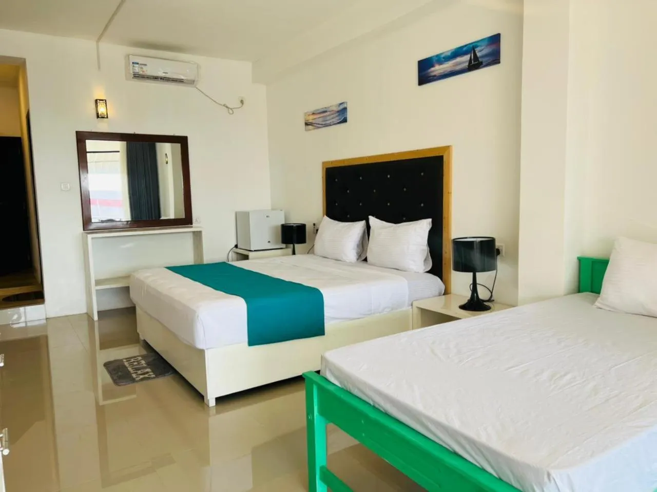 Bed in One World Mirissa