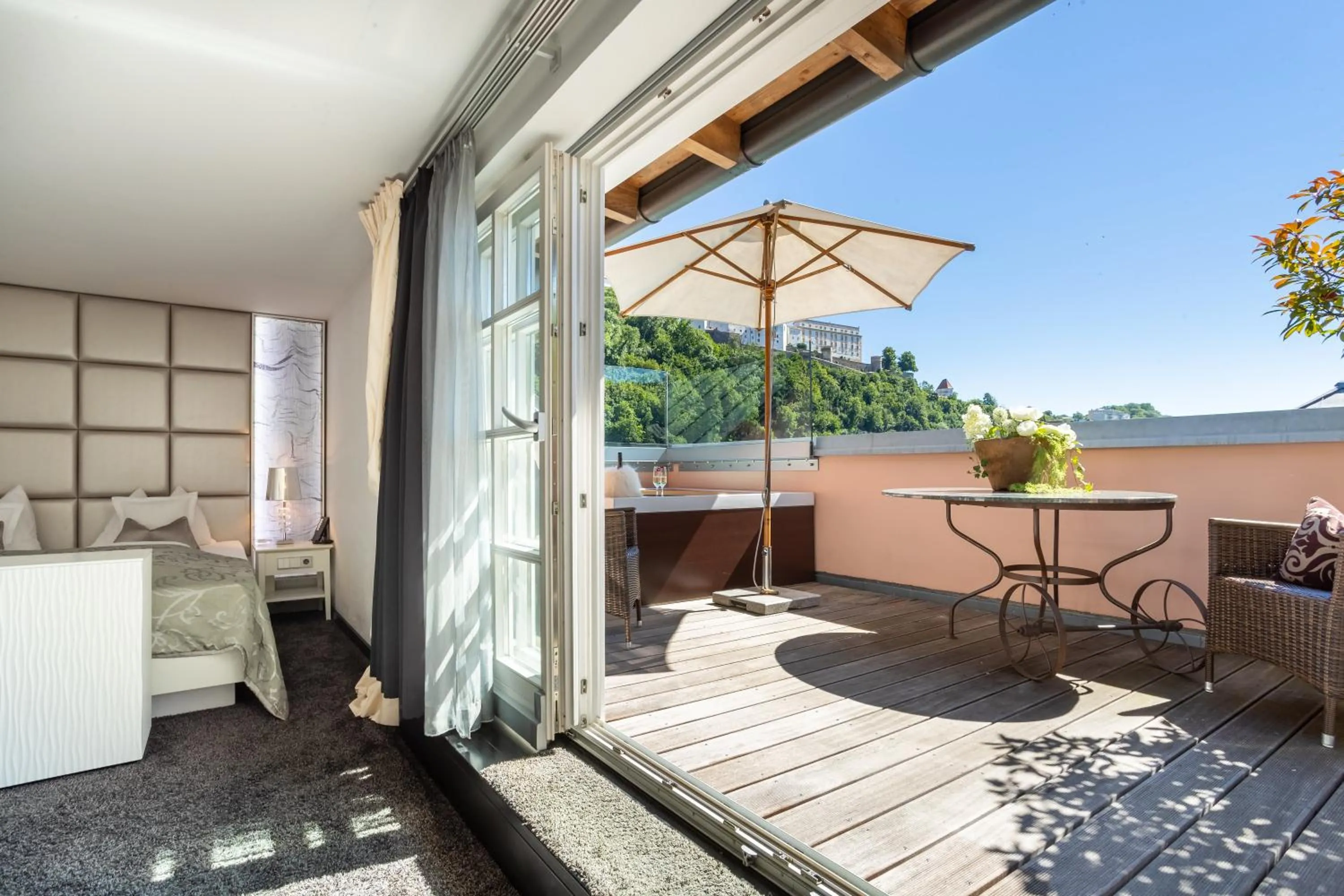 Balcony/Terrace in Hotel Residenz Passau