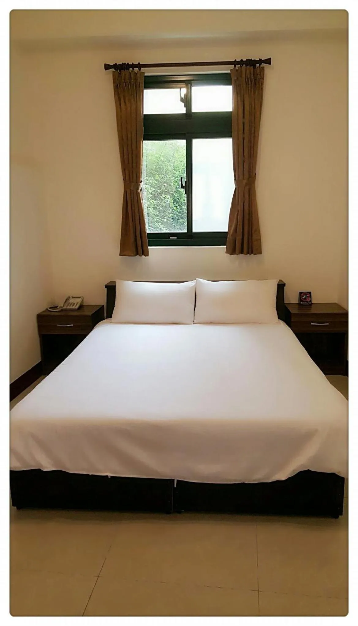 Bed in Jiou Wu Siao Jhu