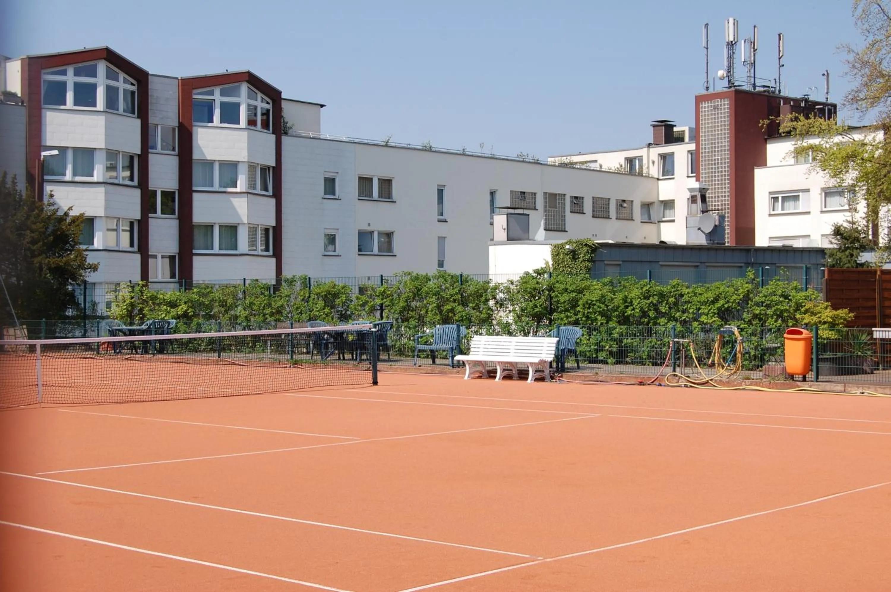 Tennis court in Parkhotel Oberhausen