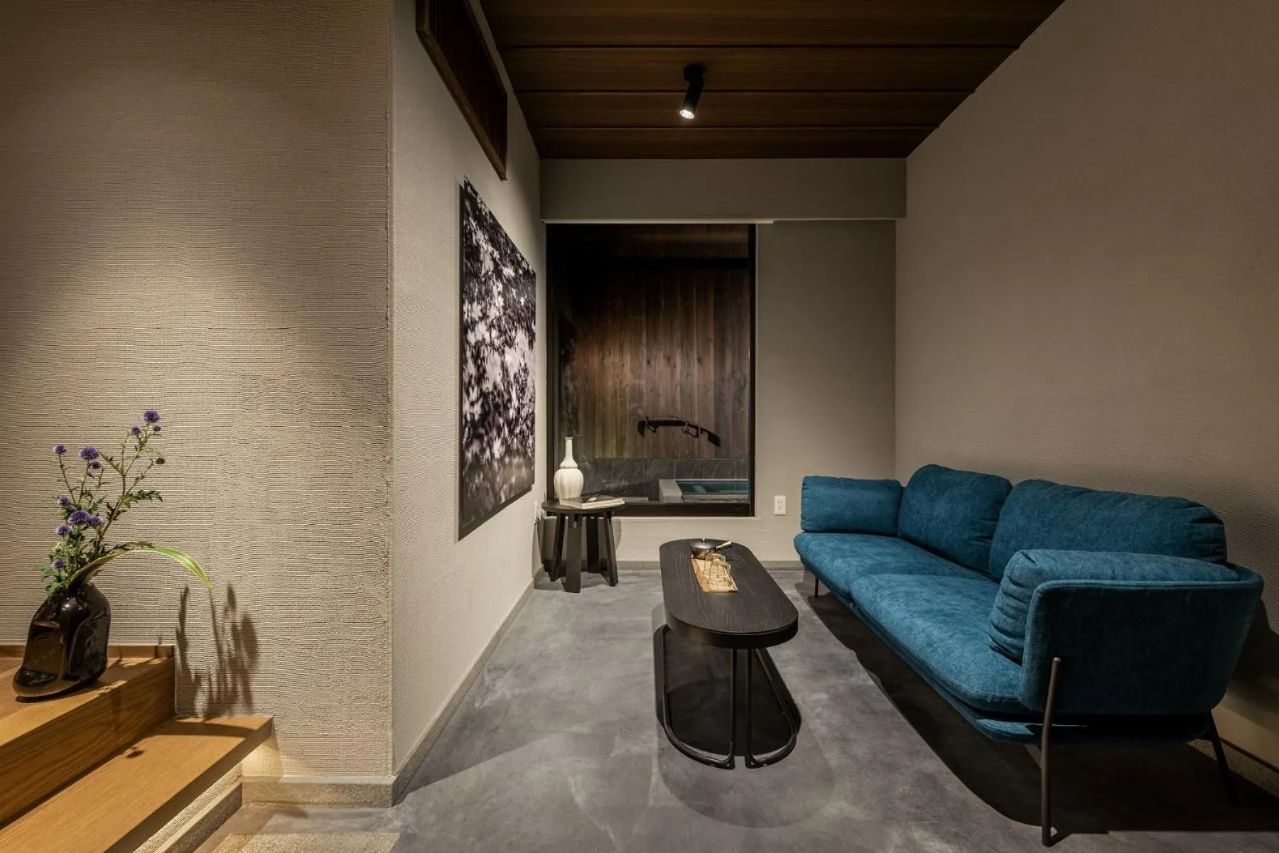 Living room in Nazuna Kyoto Tsubaki St.