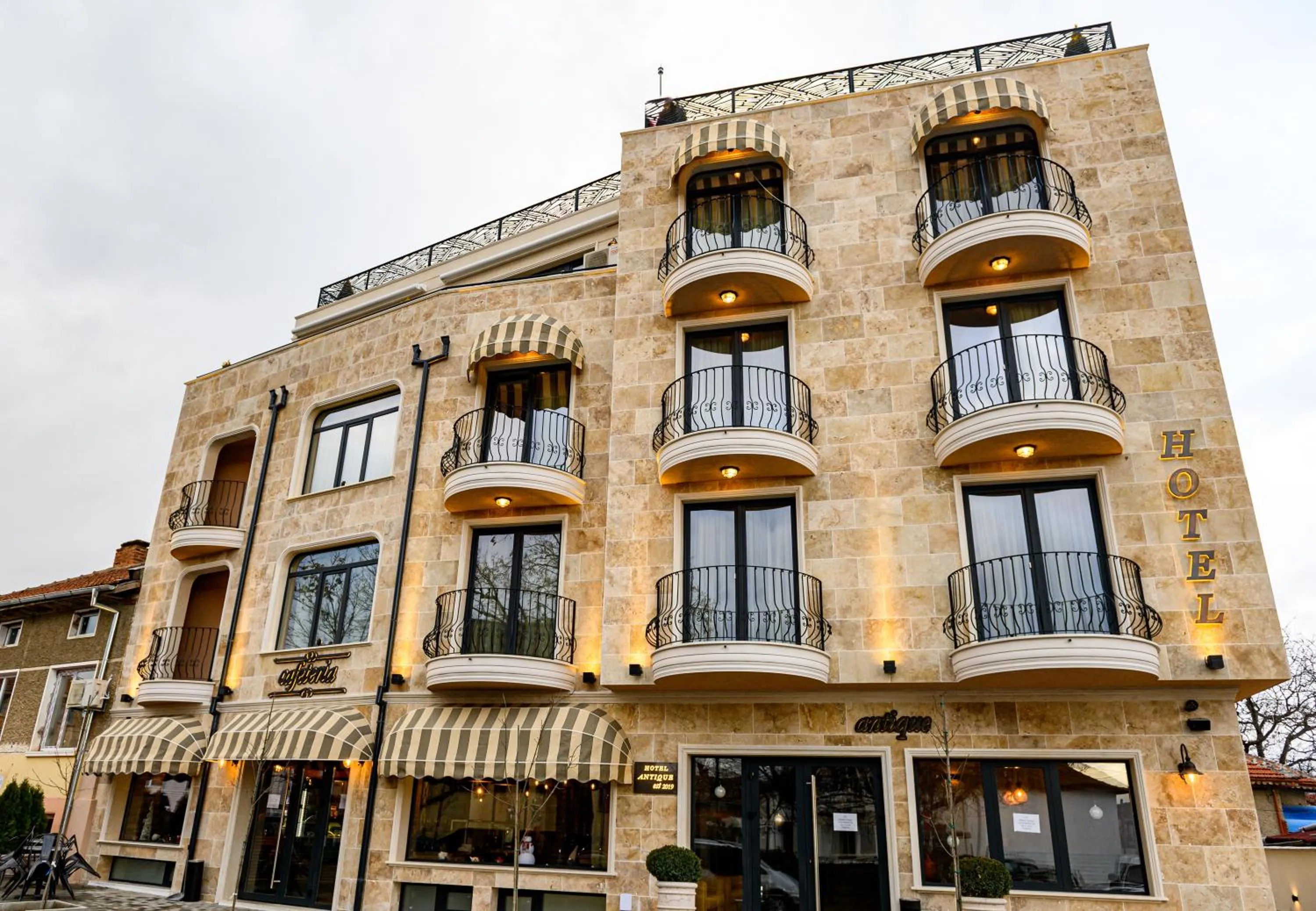 Antique Boutique Hotel