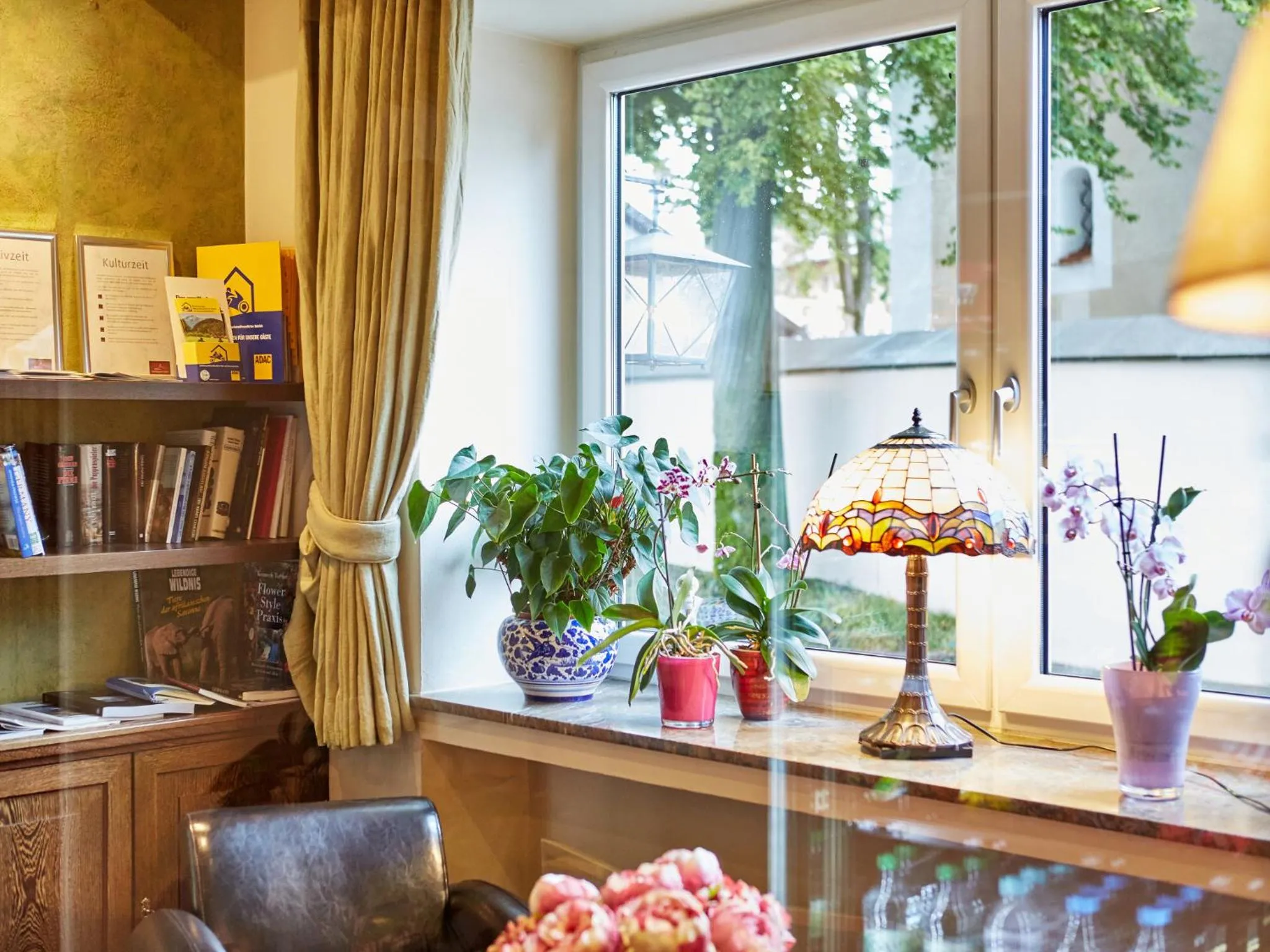 Lobby or reception in AKZENT Hotel Turmwirt ***S