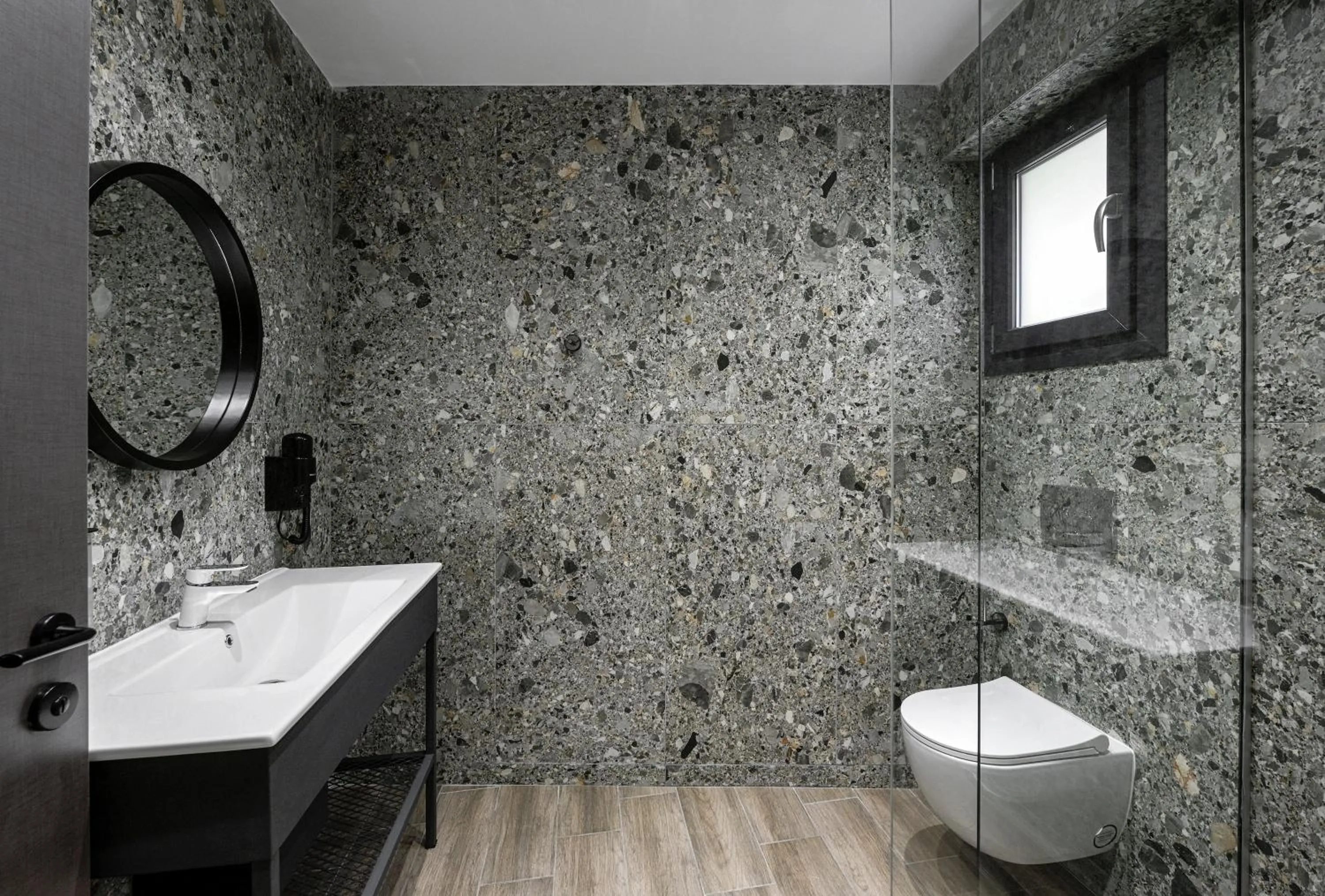 Toilet in Pillow urban stay