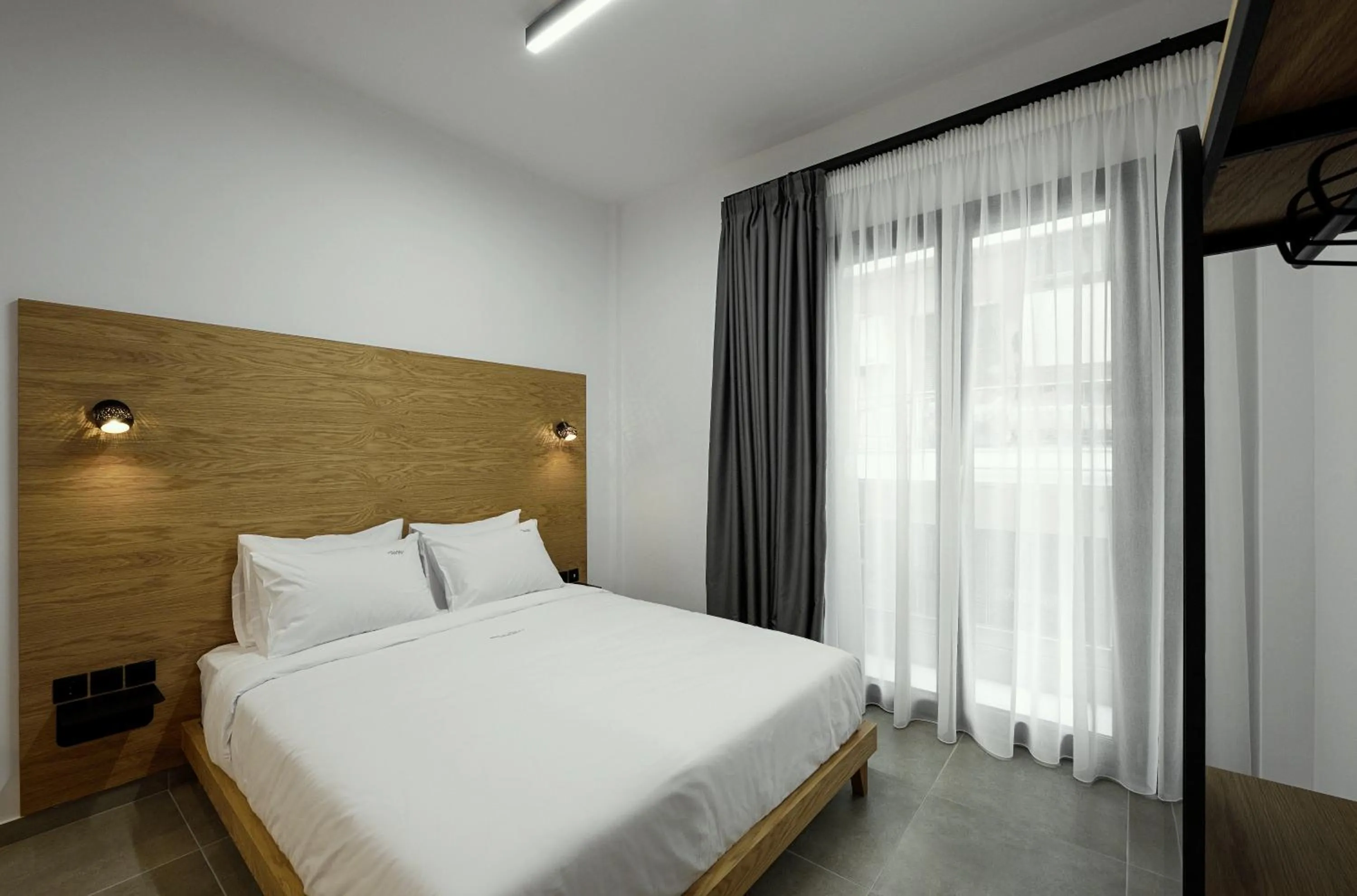 Spring, Bed in Pillow urban stay