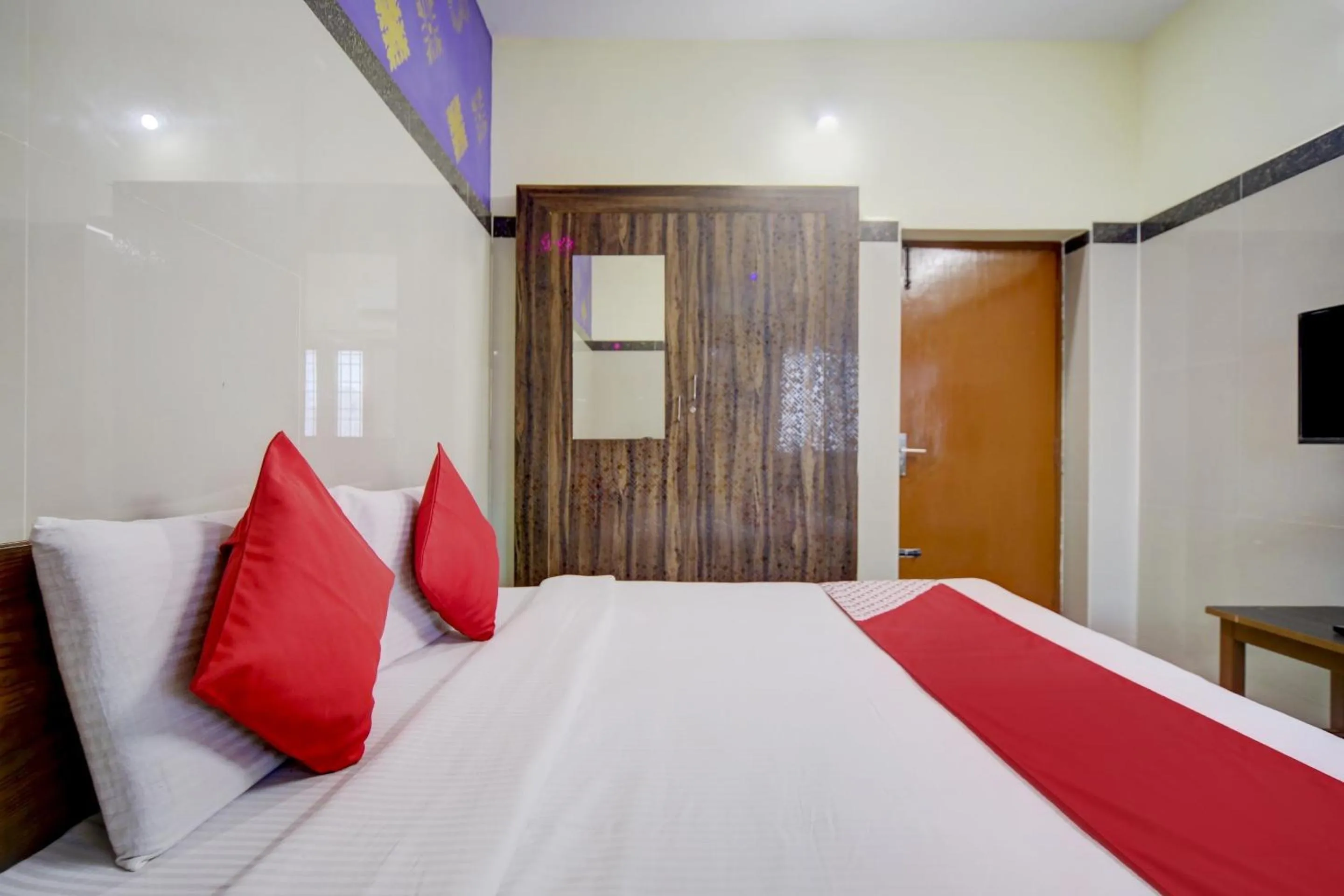 Bedroom, Bed in Hotel O Green Park