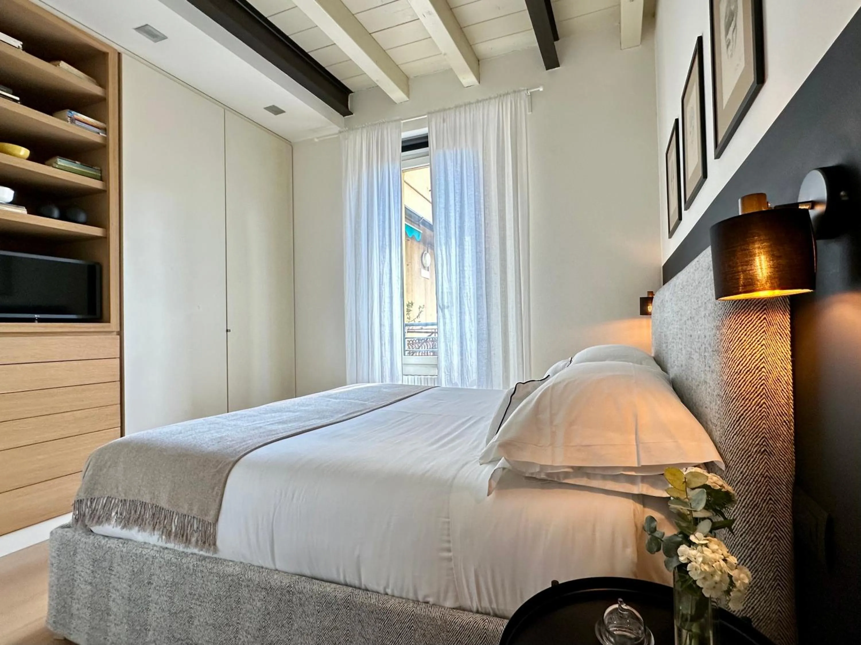 Bed in Lily Pads -Elegant apartment- in the city center