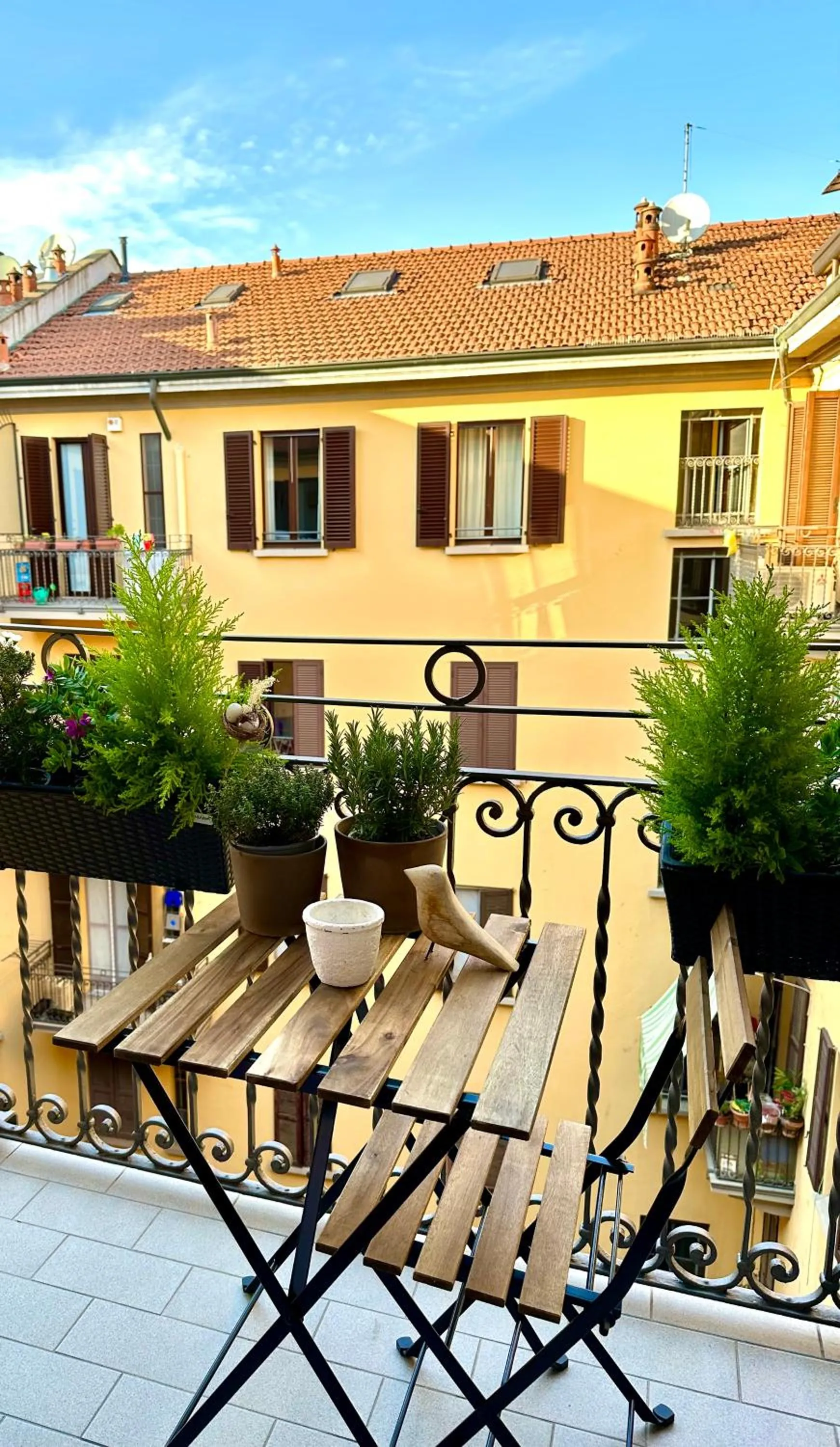 Balcony/Terrace in Lily Pads -Elegant apartment- in the city center