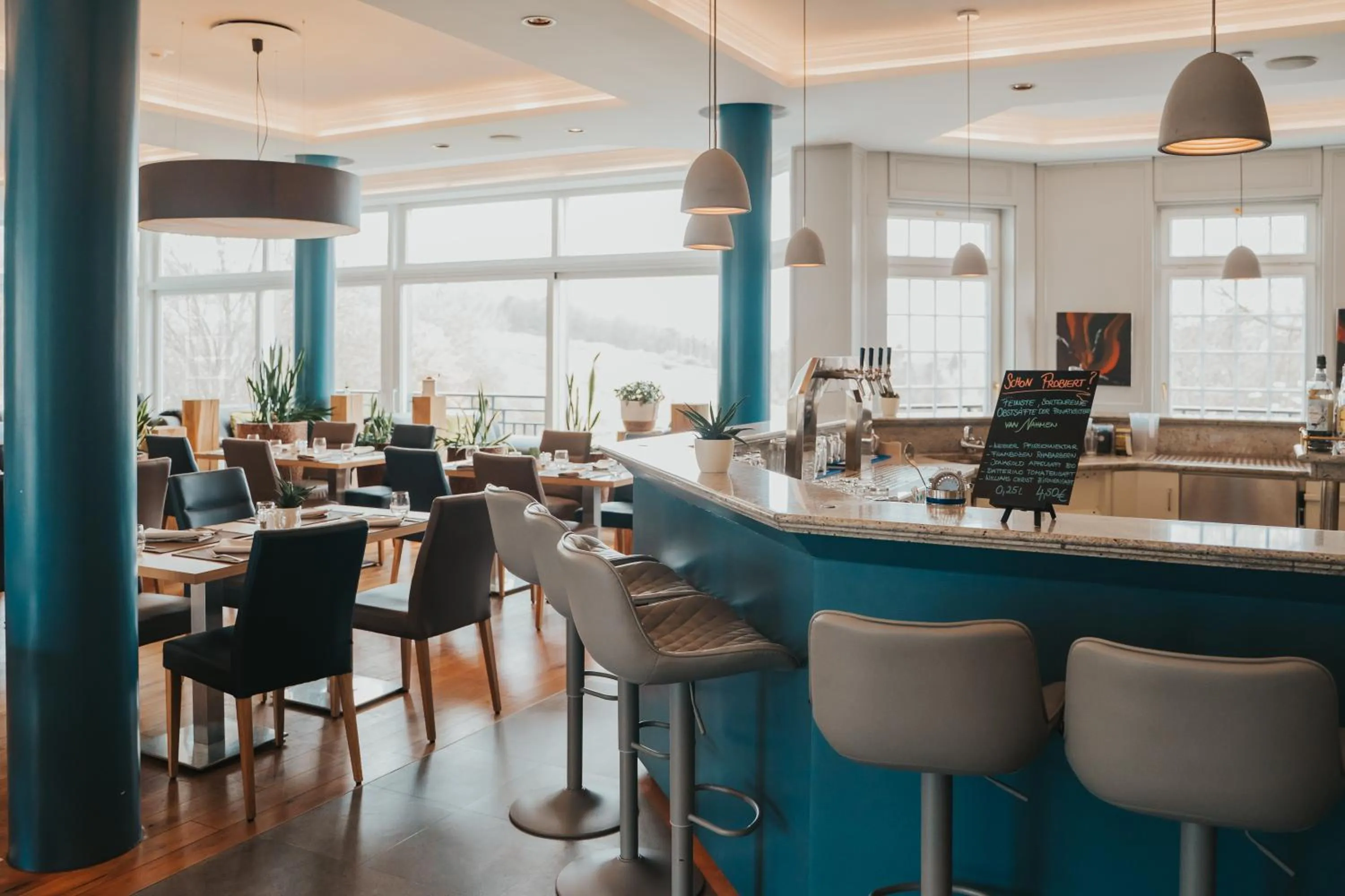 Restaurant/places to eat in Hotel Hofgut Georgenthal