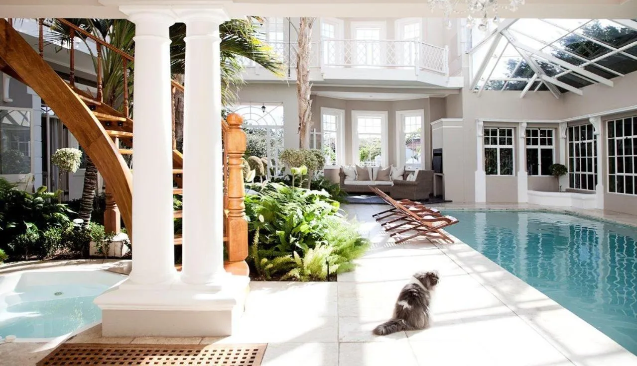 Swimming pool in Banksia Boutique Hotel & Spa