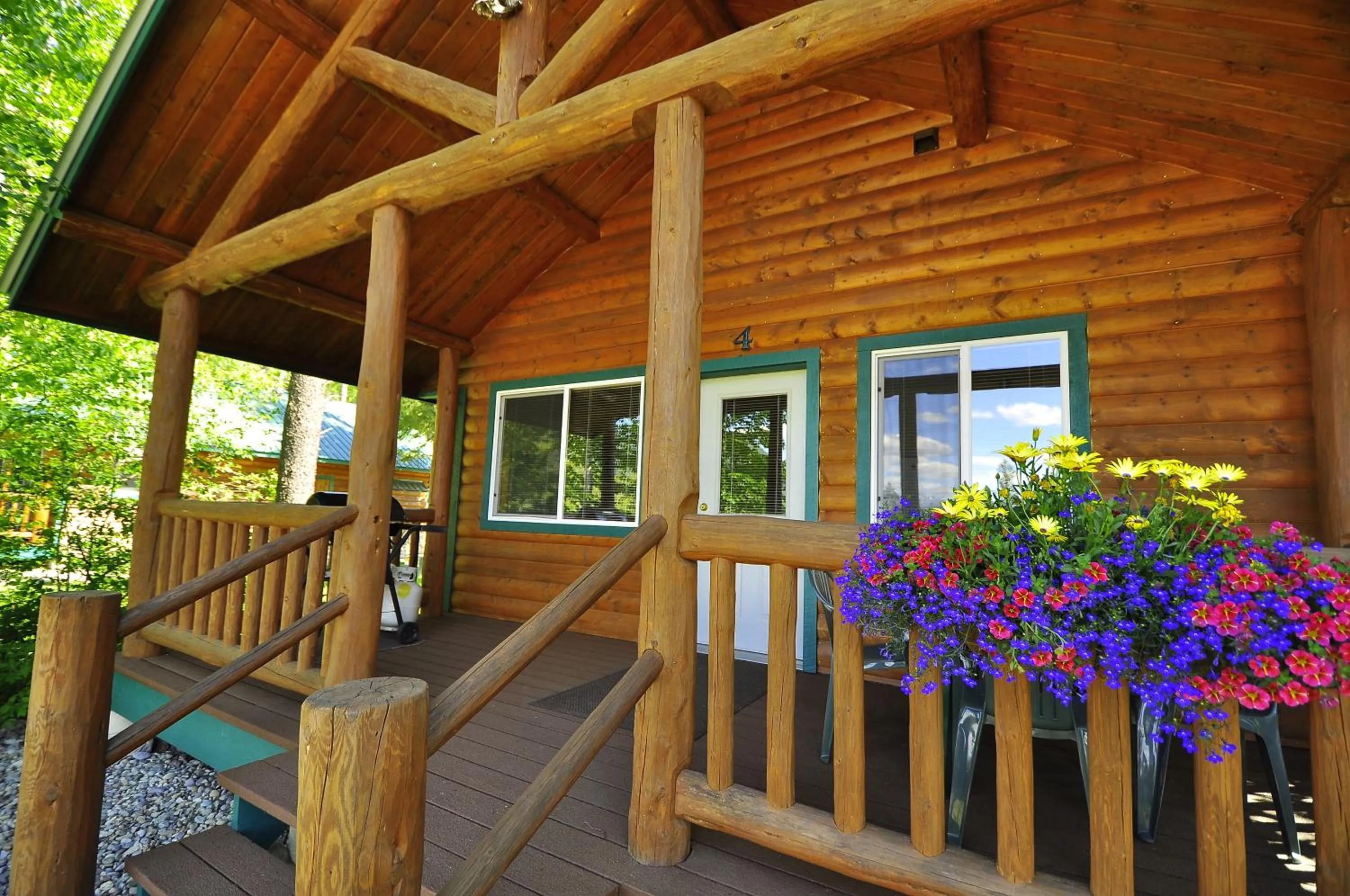 Facade/entrance in Paddle Ridge