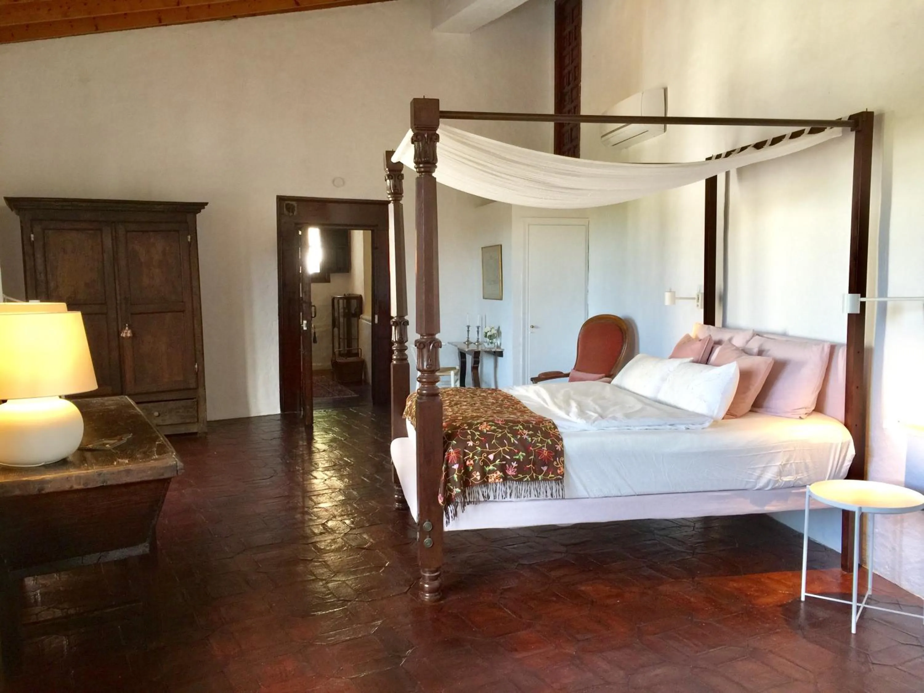 Bed in El Molino Estepona