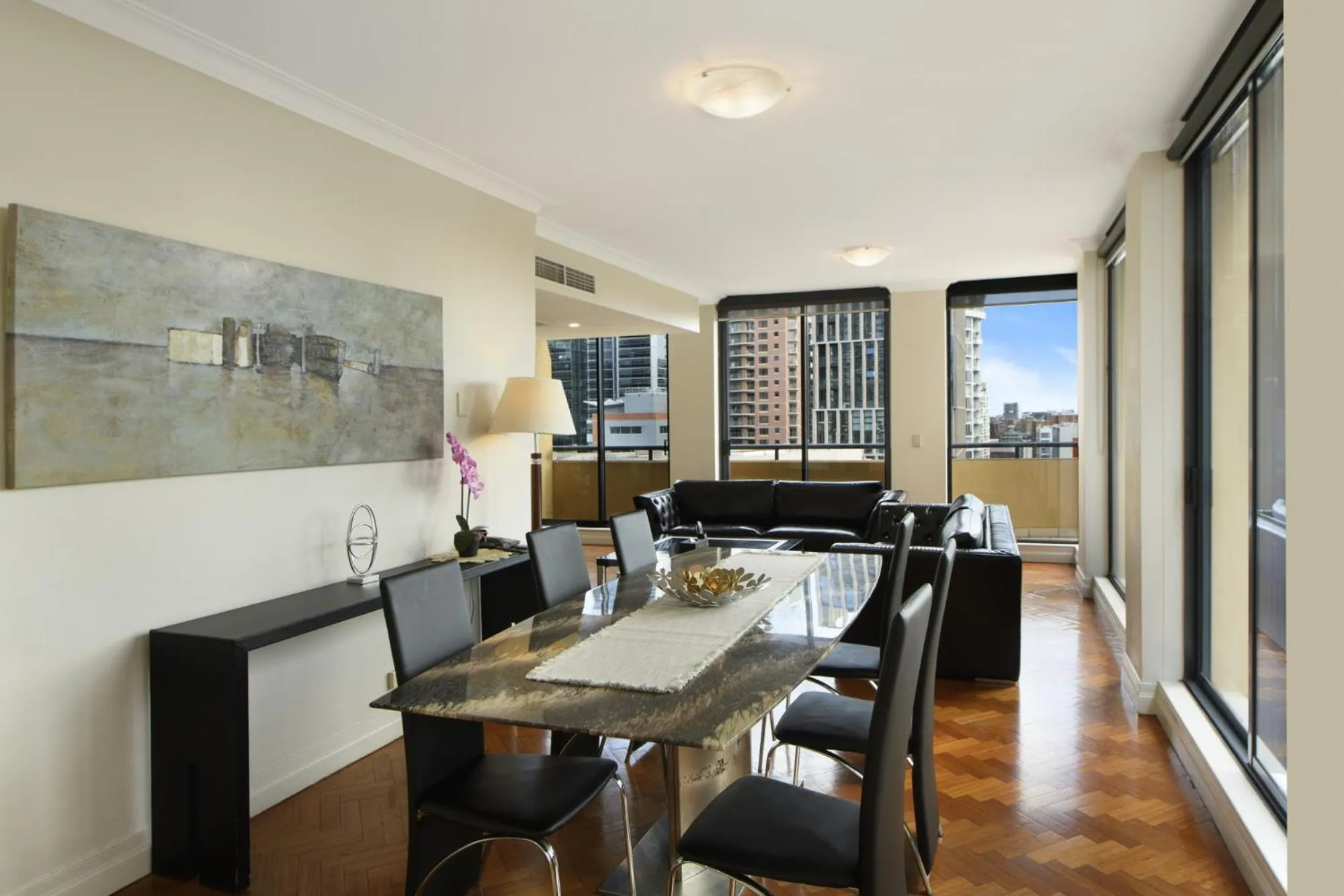 Dining area, Restaurant/Places to Eat in YEHS Hotel Sydney Harbour Suites