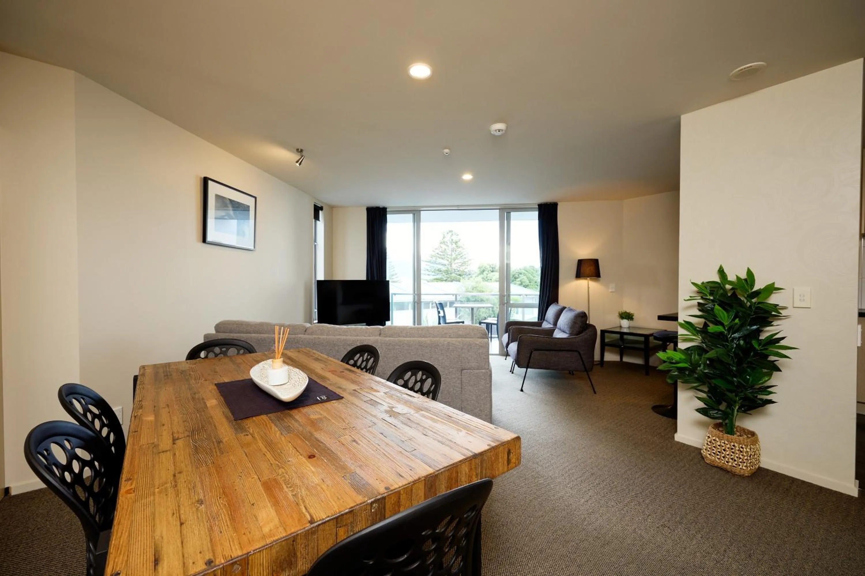 Dining area in Kaikoura Luxury Apartments - Formerly Waves Luxury Apartments