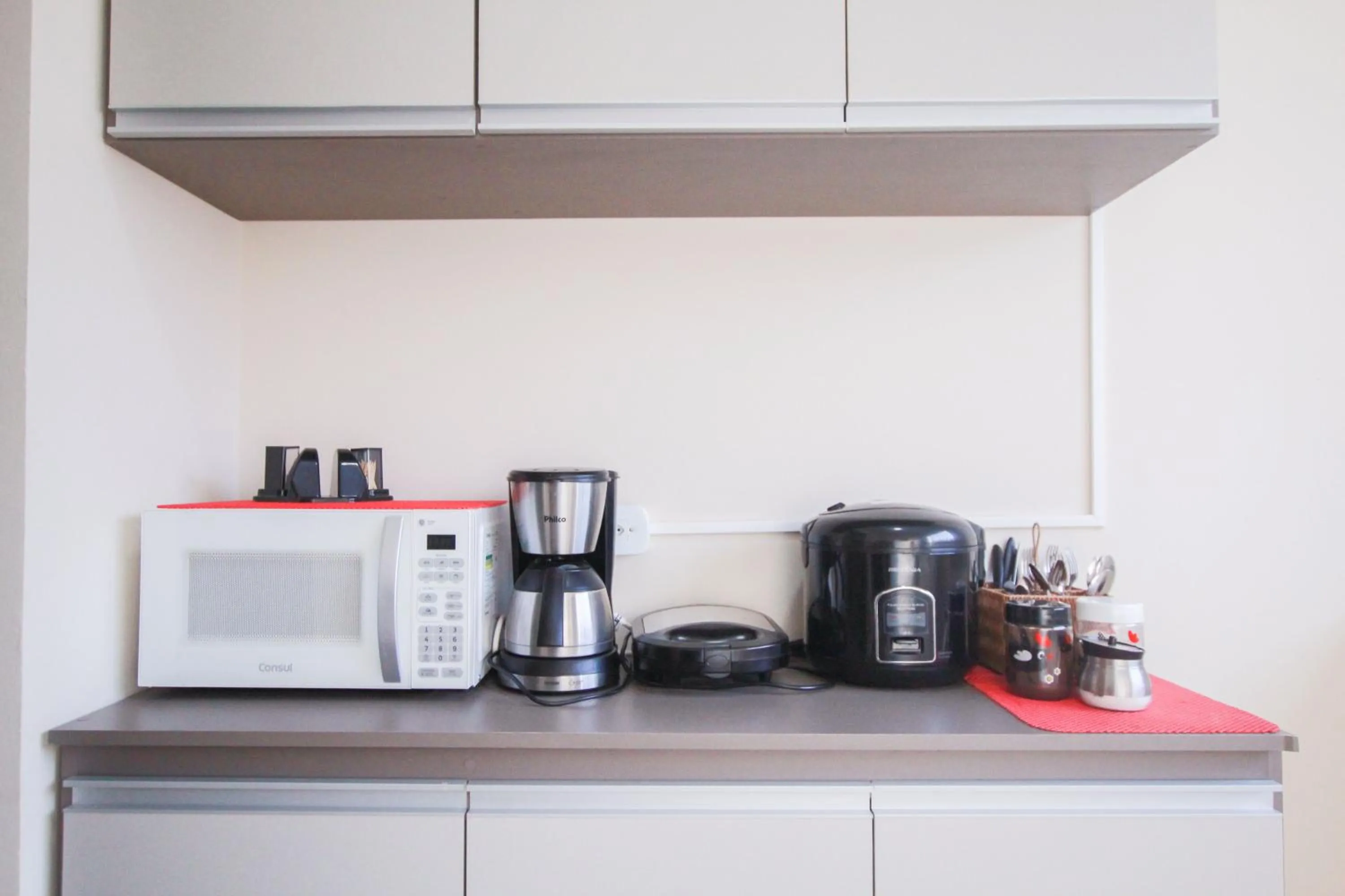 Kitchen or kitchenette in Ypê Flats e Containers