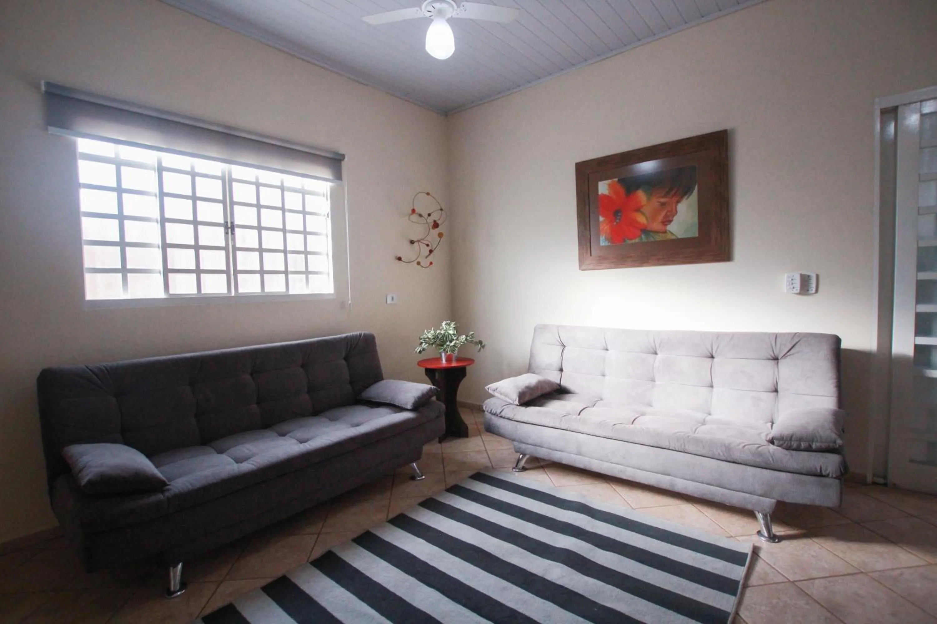 Living room in Ypê Flats e Containers