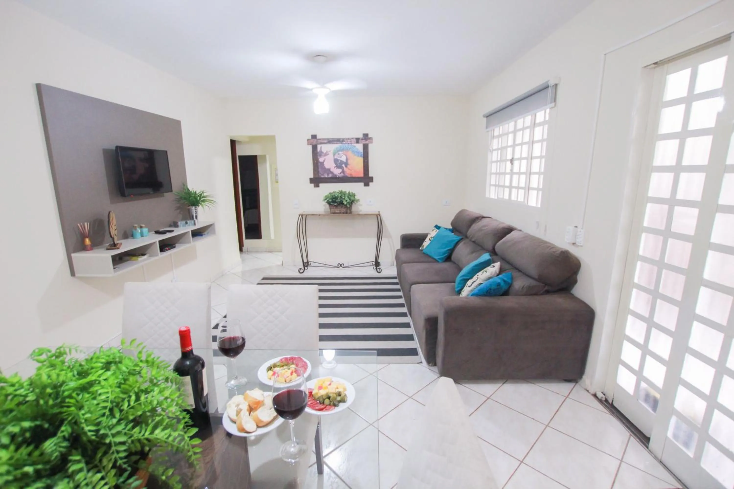 Living room in Ypê Flats e Containers