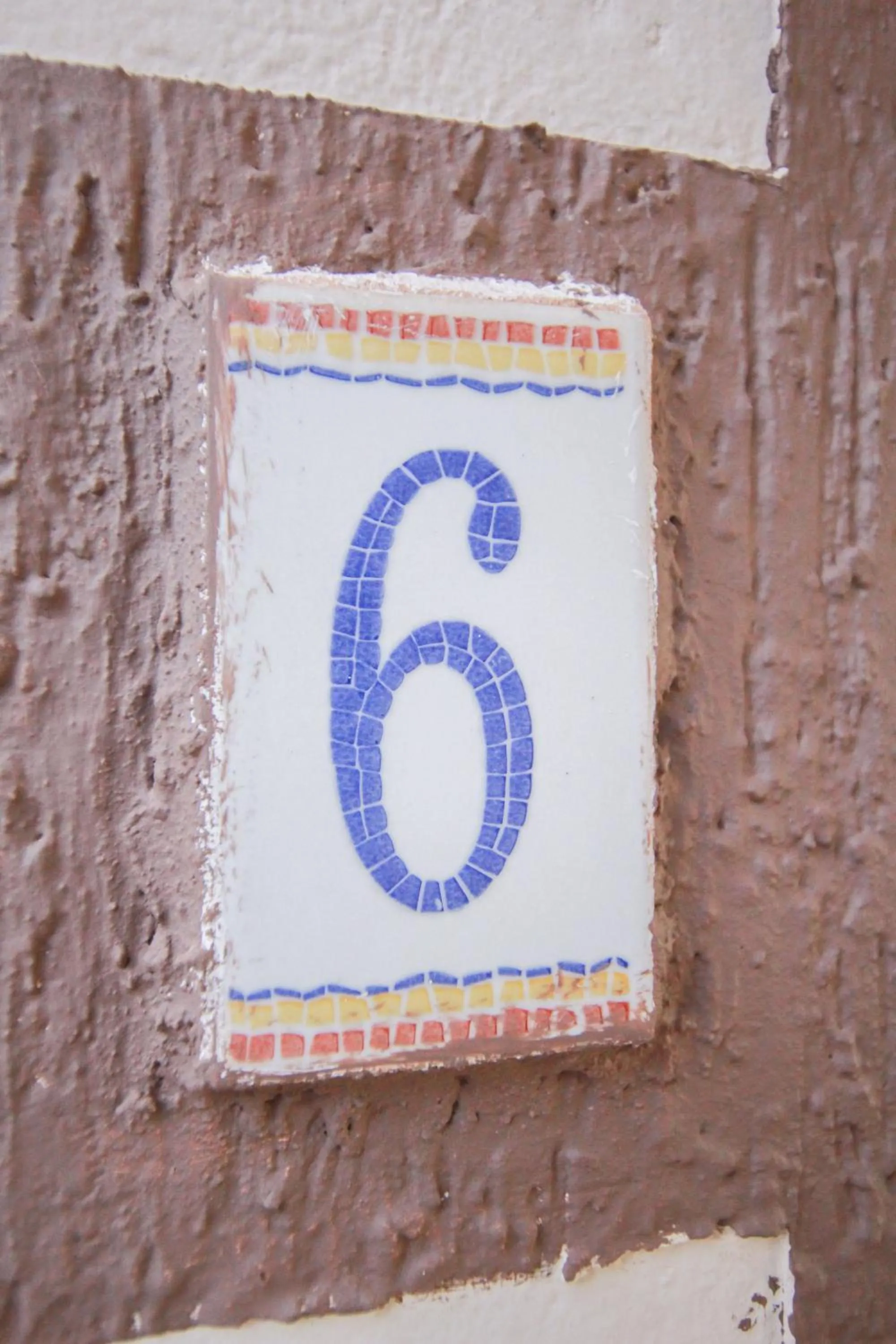 Facade/entrance in Ypê Flats e Containers