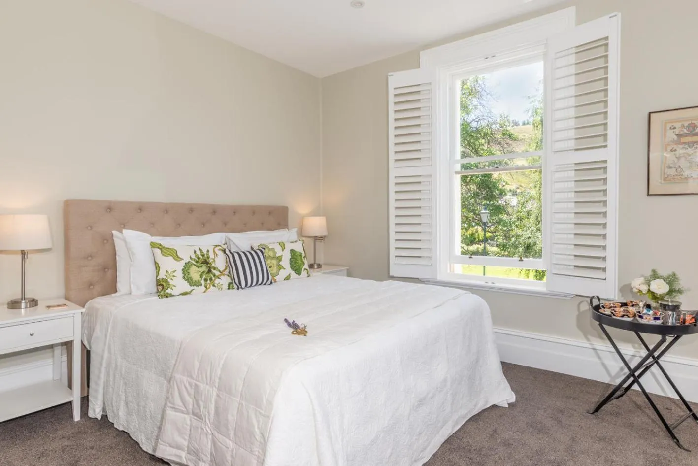 Bedroom, Bed in The Lord Clyde