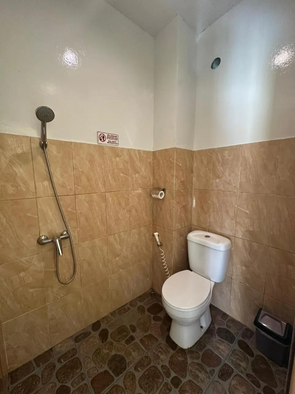 Bathroom in Istana Bromo Resort