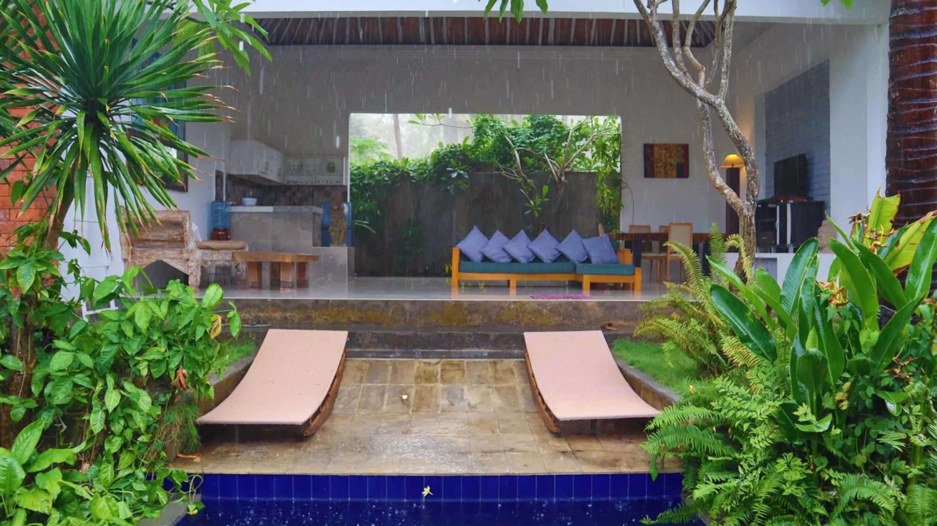 Pranajaya loka villa