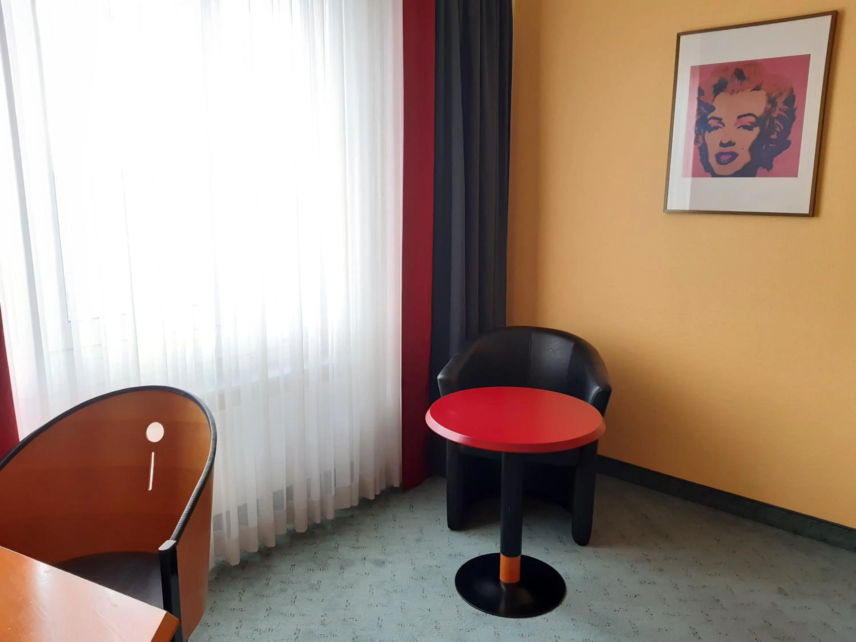 Decorative detail in Good Morning + Leipzig