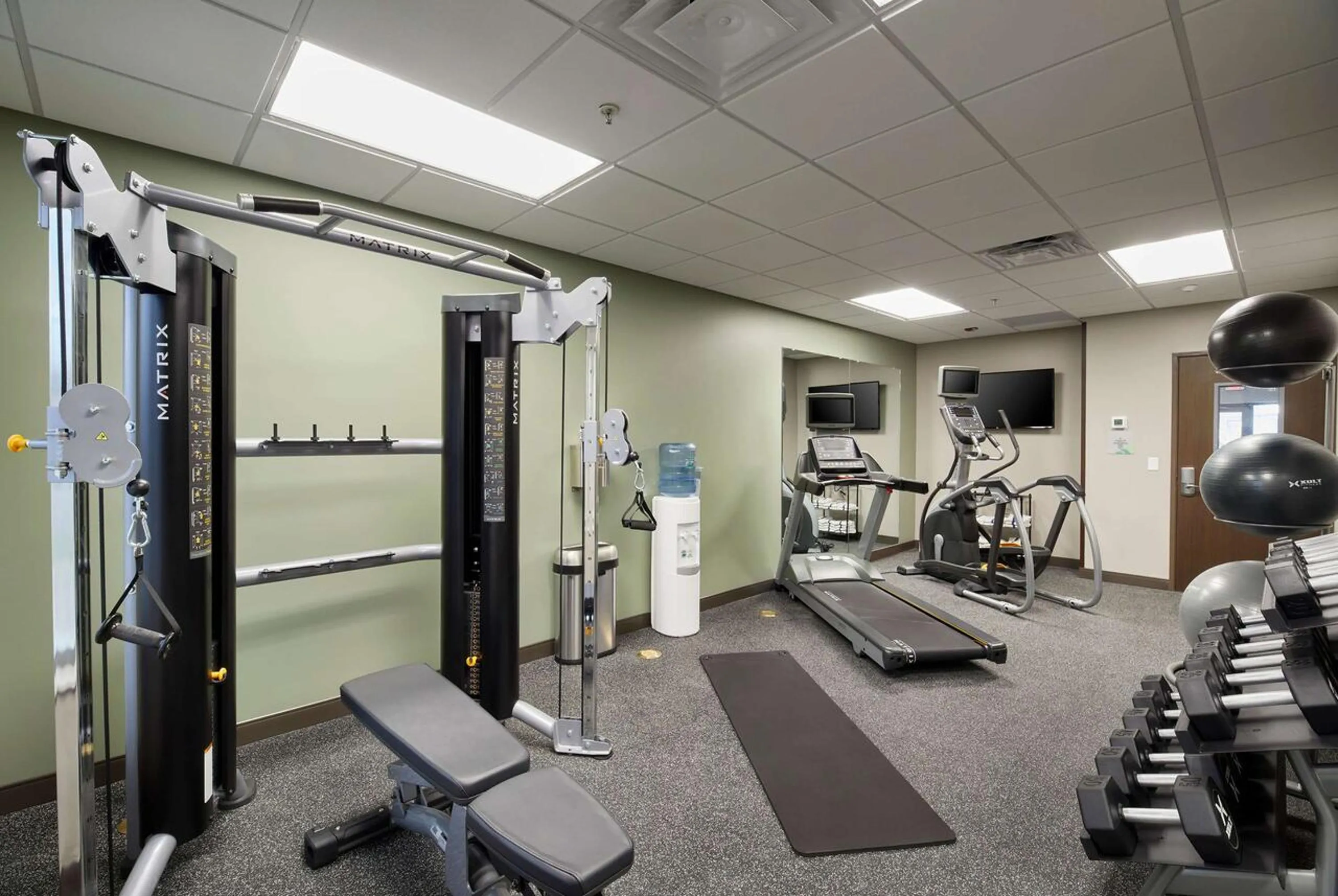 Fitness centre/facilities in Wingate by Wyndham Hurricane WV