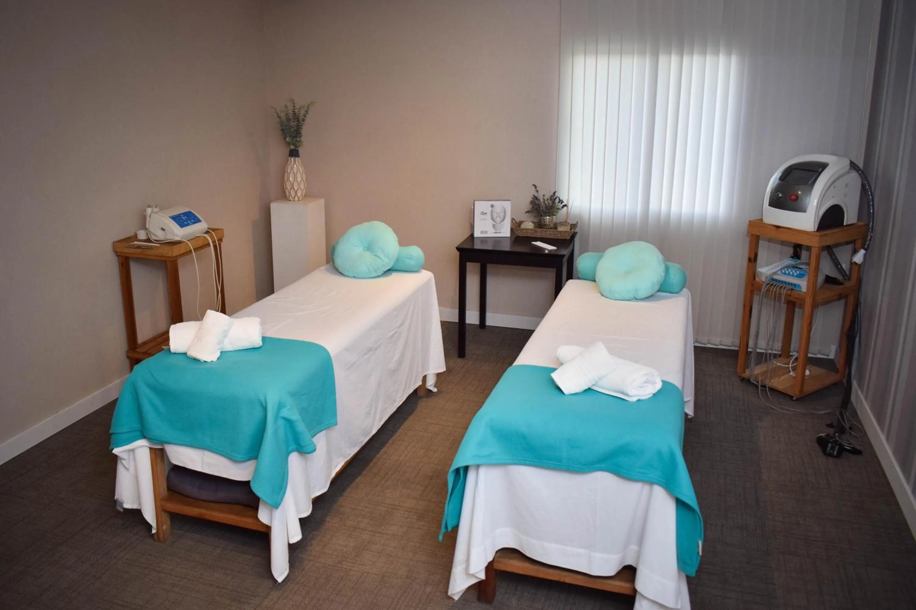Massage, Bed in Howard Johnson Plaza & Convention Center Spa La Plata