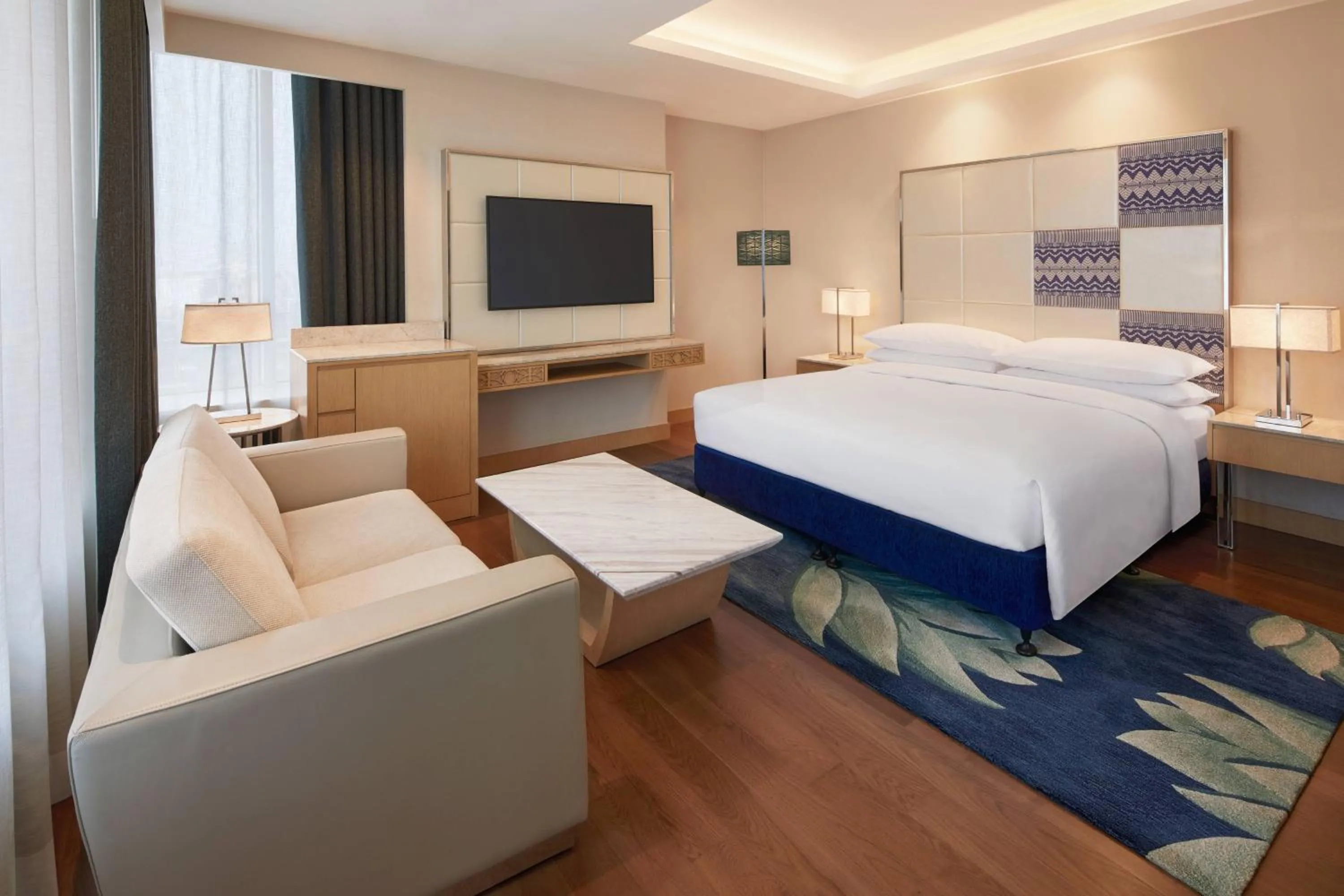 Photo of the whole room, Bed in Renaissance Dhaka Gulshan Hotel