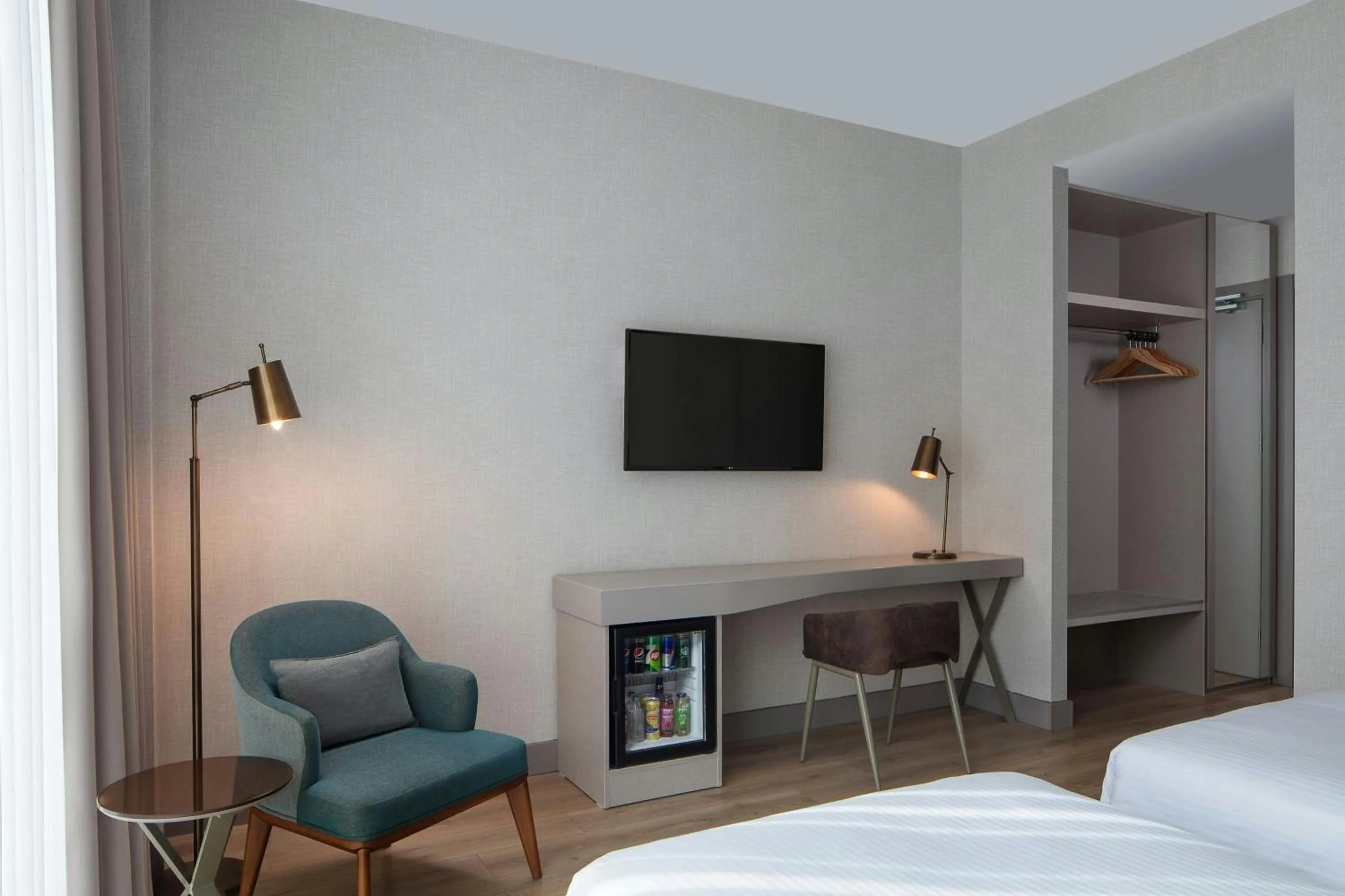 Photo of the whole room, Bed in Delta Hotels by Marriott Istanbul Vadi