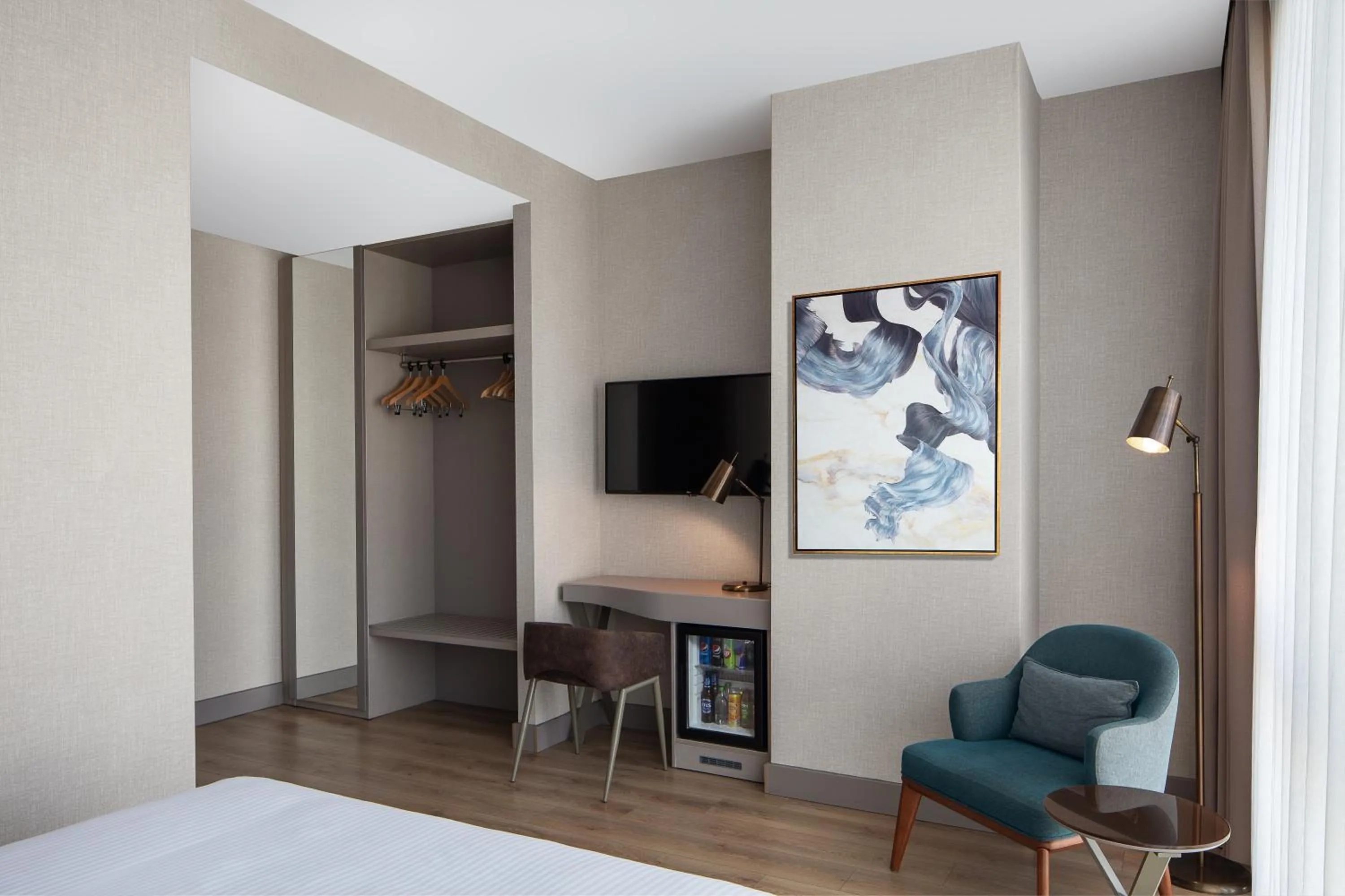 Bed in Delta Hotels by Marriott Istanbul Vadi