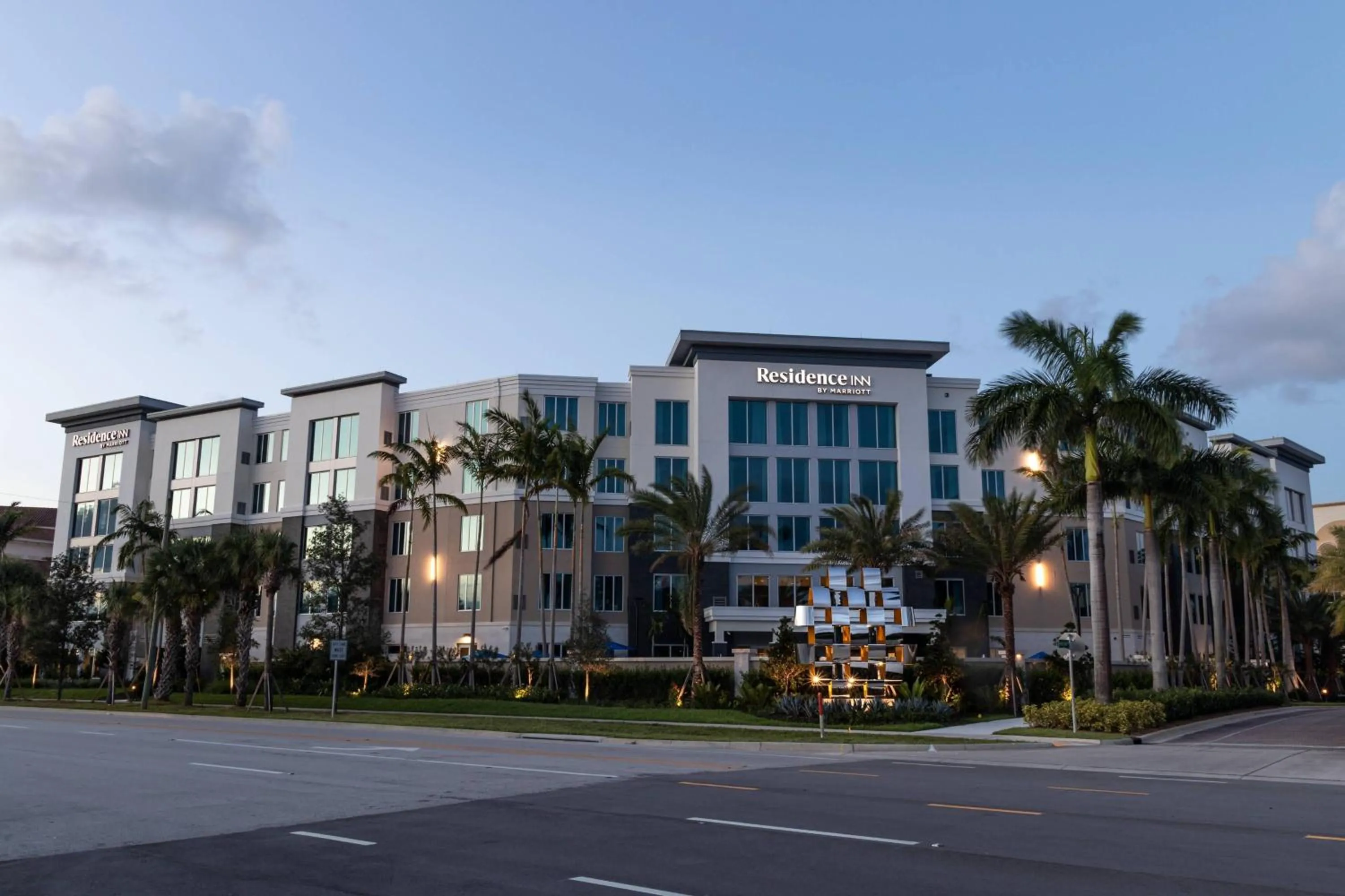 Property building in Residence Inn Palm Beach Gardens