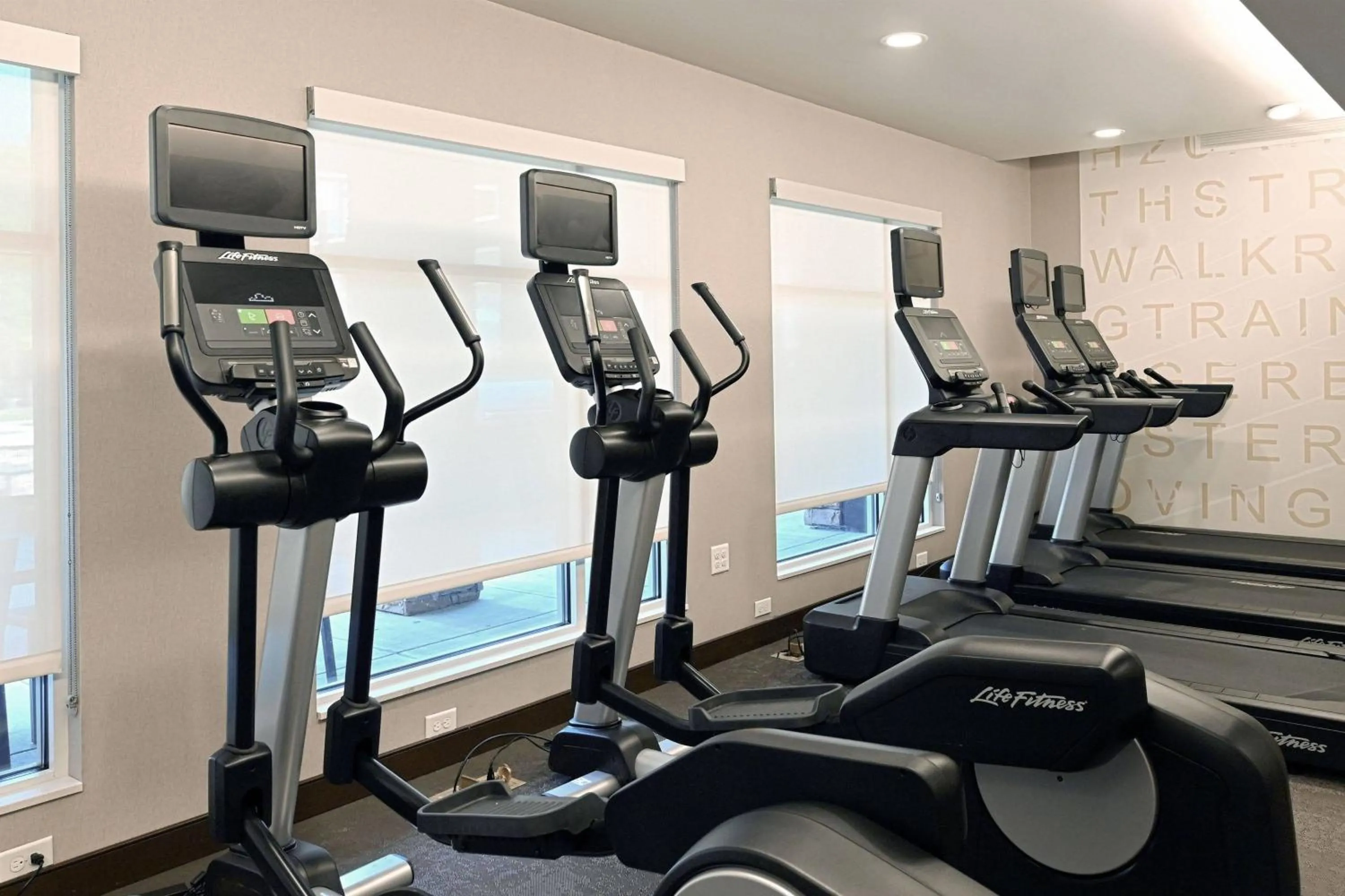 Fitness centre/facilities in Residence Inn Richmond