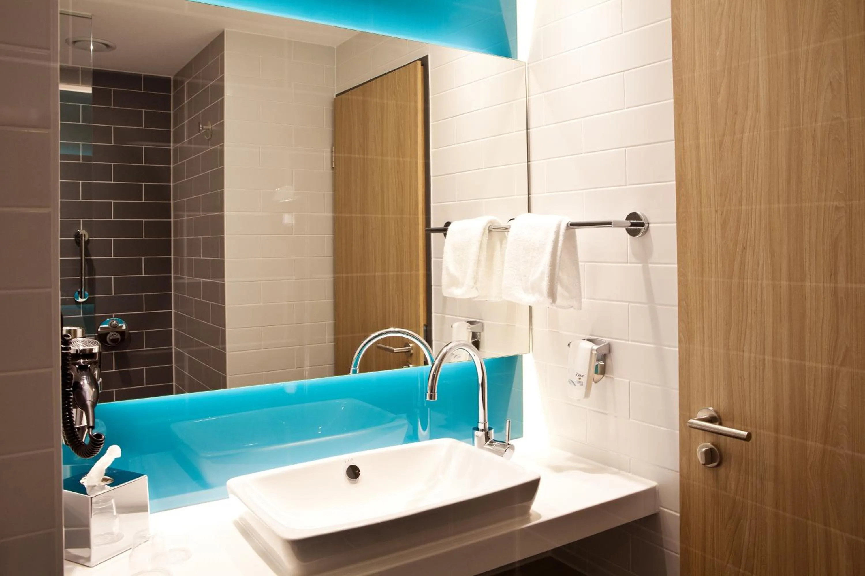 Bathroom in Holiday Inn Express - Darmstadt by IHG