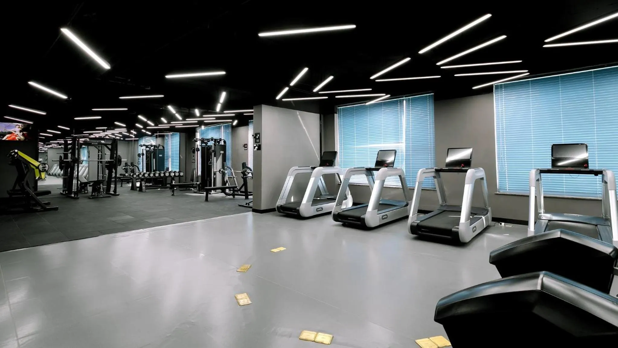 Fitness centre/facilities in Holiday Inn Express Liaocheng Chiping by IHG