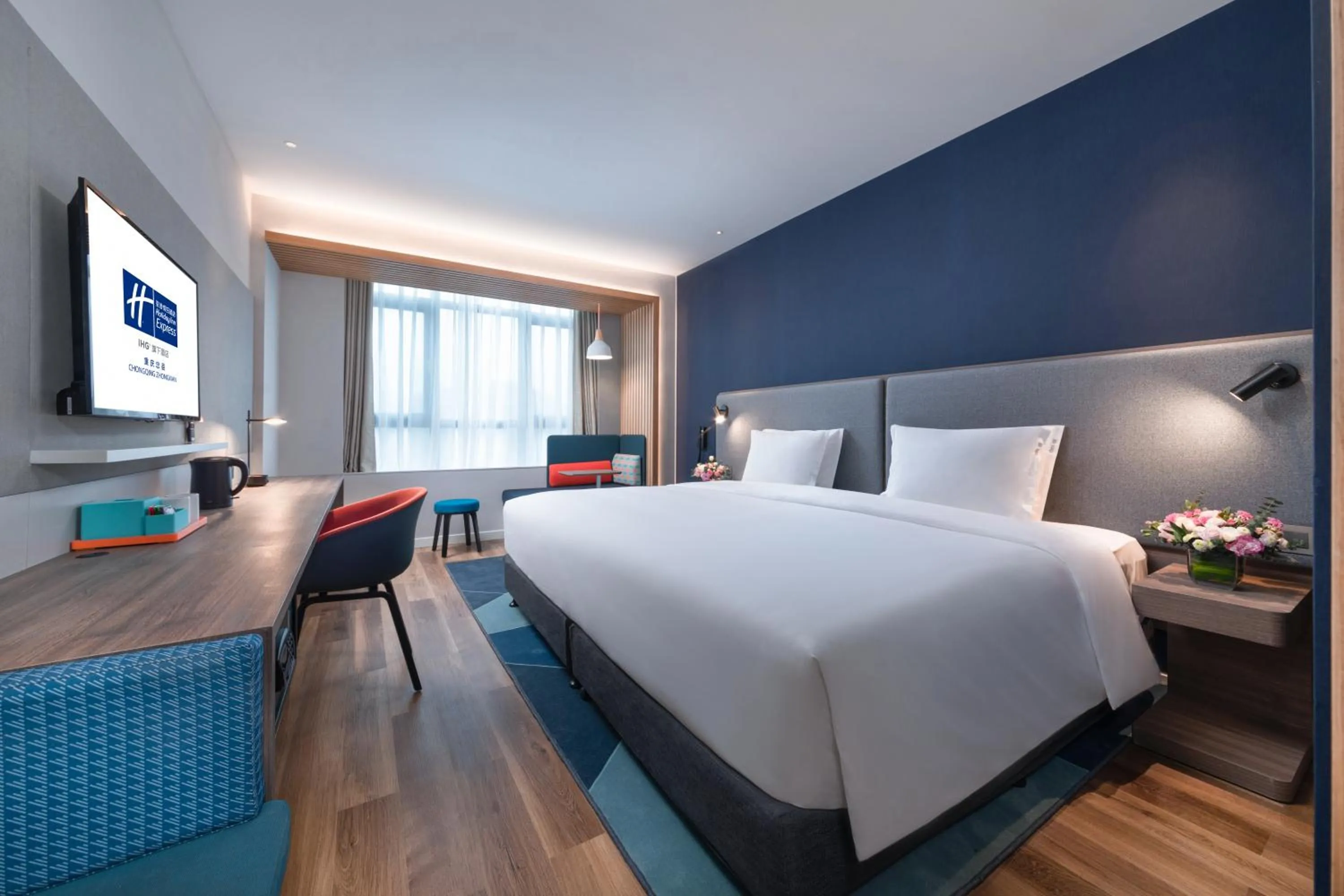 Bed in Holiday Inn Express Chongqing Zhongxian by IHG