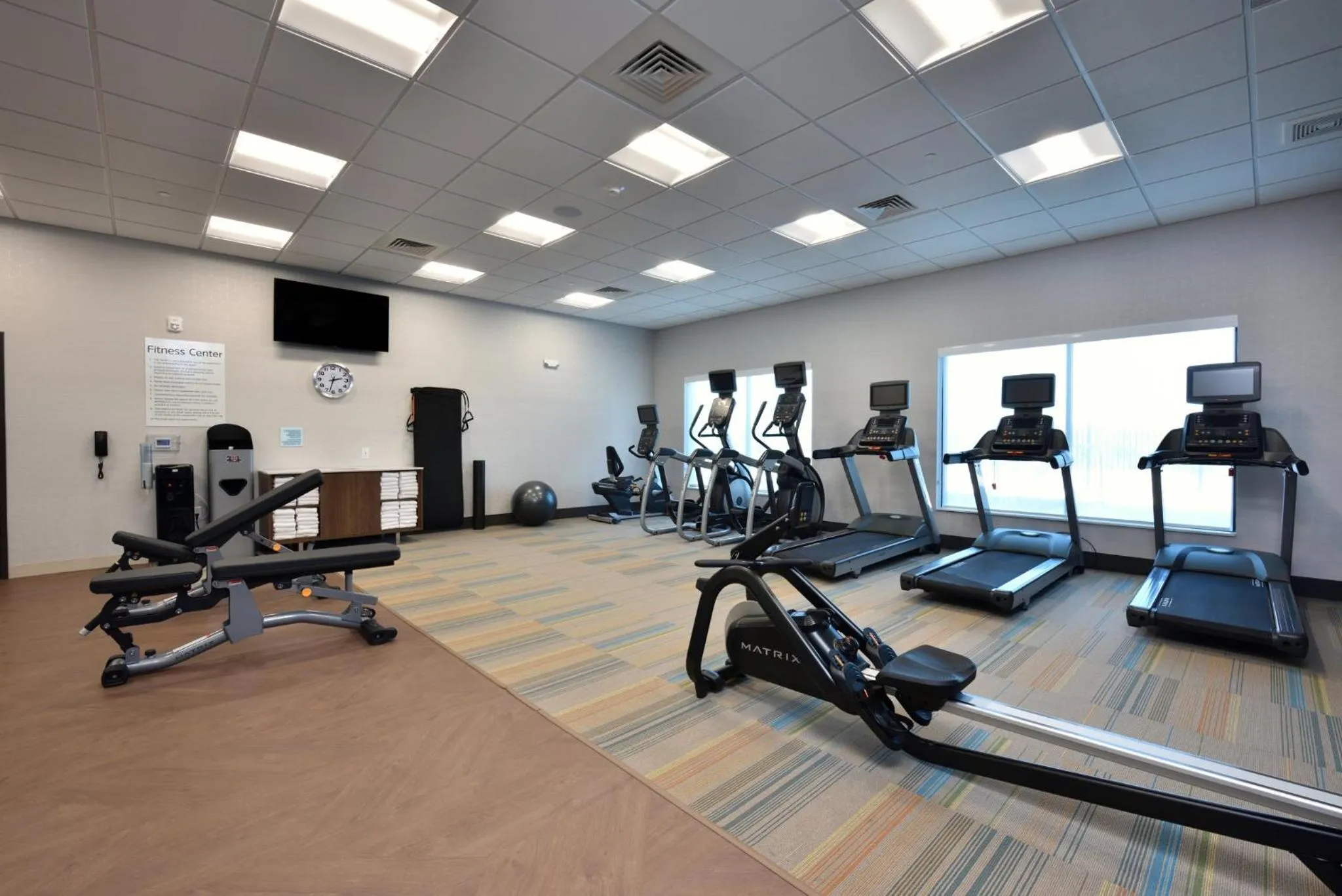 Fitness centre/facilities in Holiday Inn Express & Suites Spring - Woodlands Area by IHG