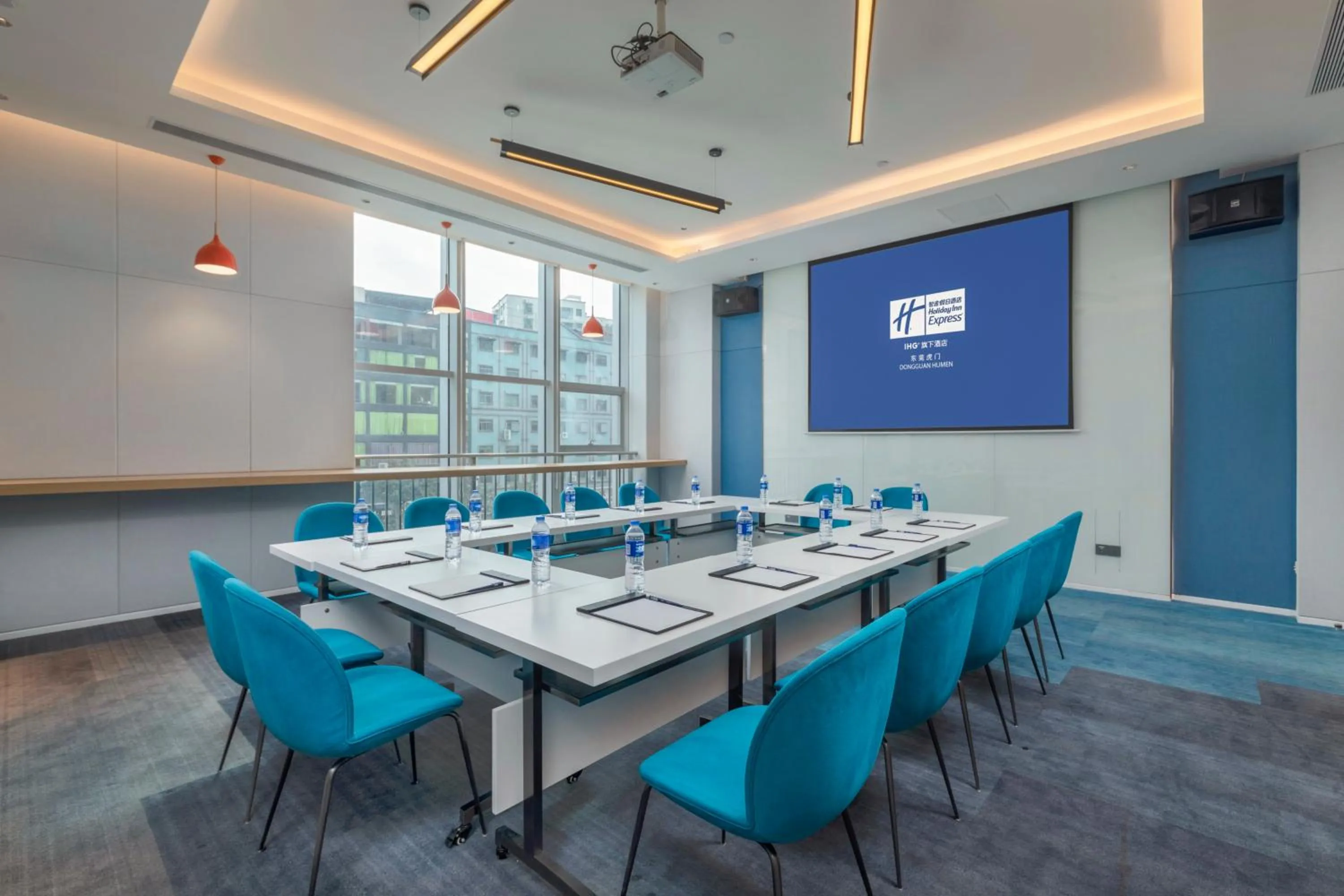 Meeting/conference room in Holiday Inn Express Dongguan Humen, an IHG Hotel