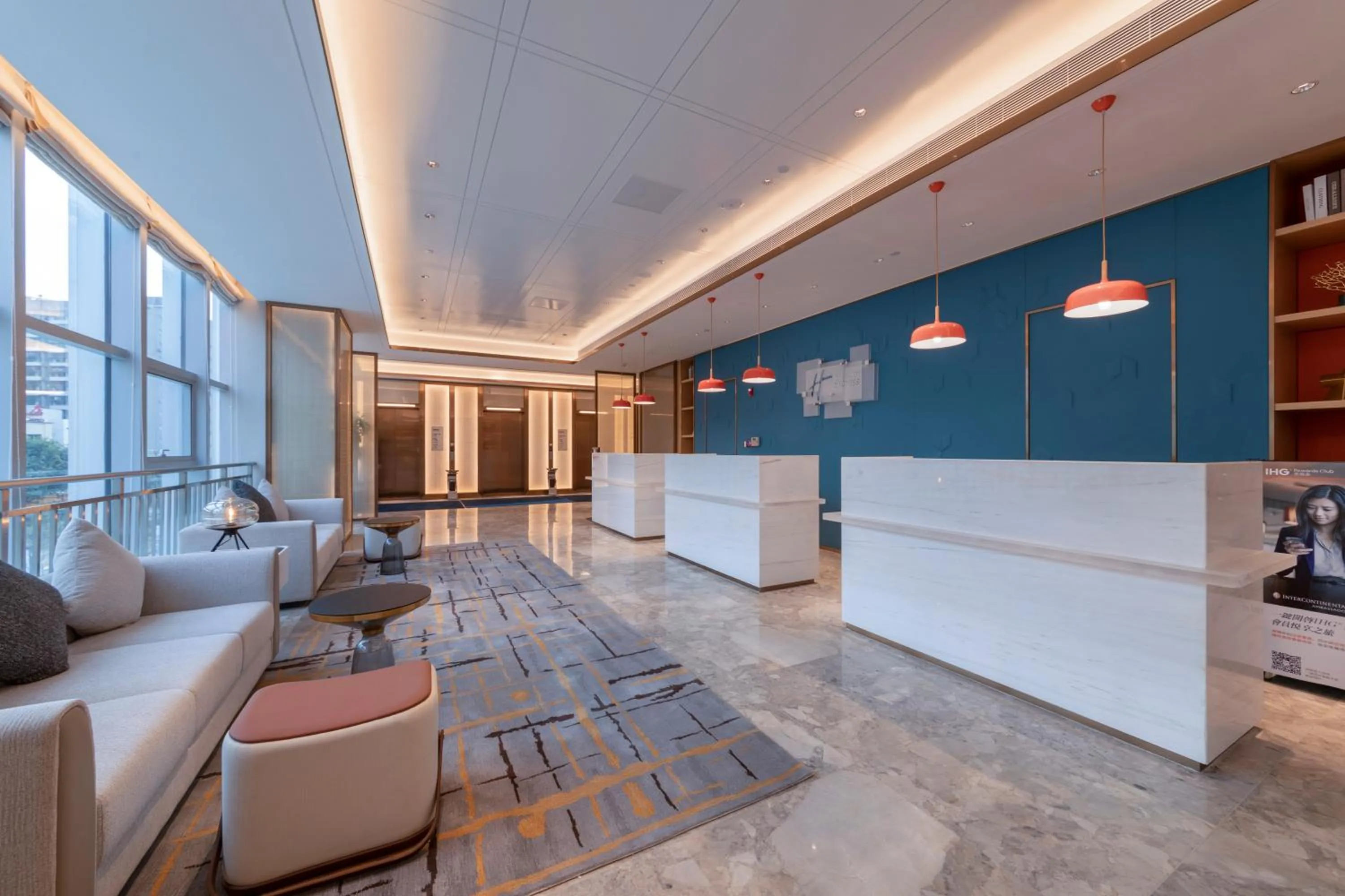Lobby or reception in Holiday Inn Express Dongguan Humen, an IHG Hotel