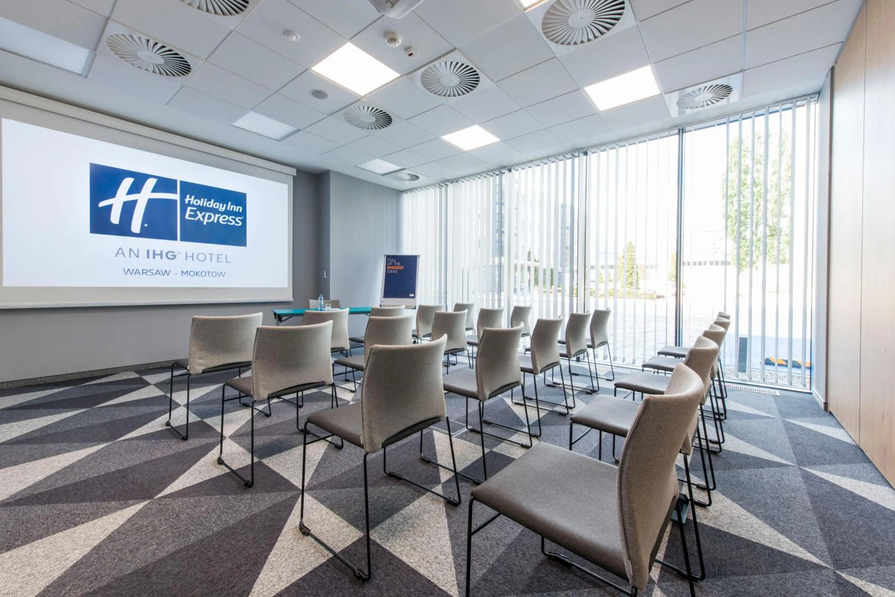 Meeting/conference room in Holiday Inn Express Warsaw - Mokotow by IHG