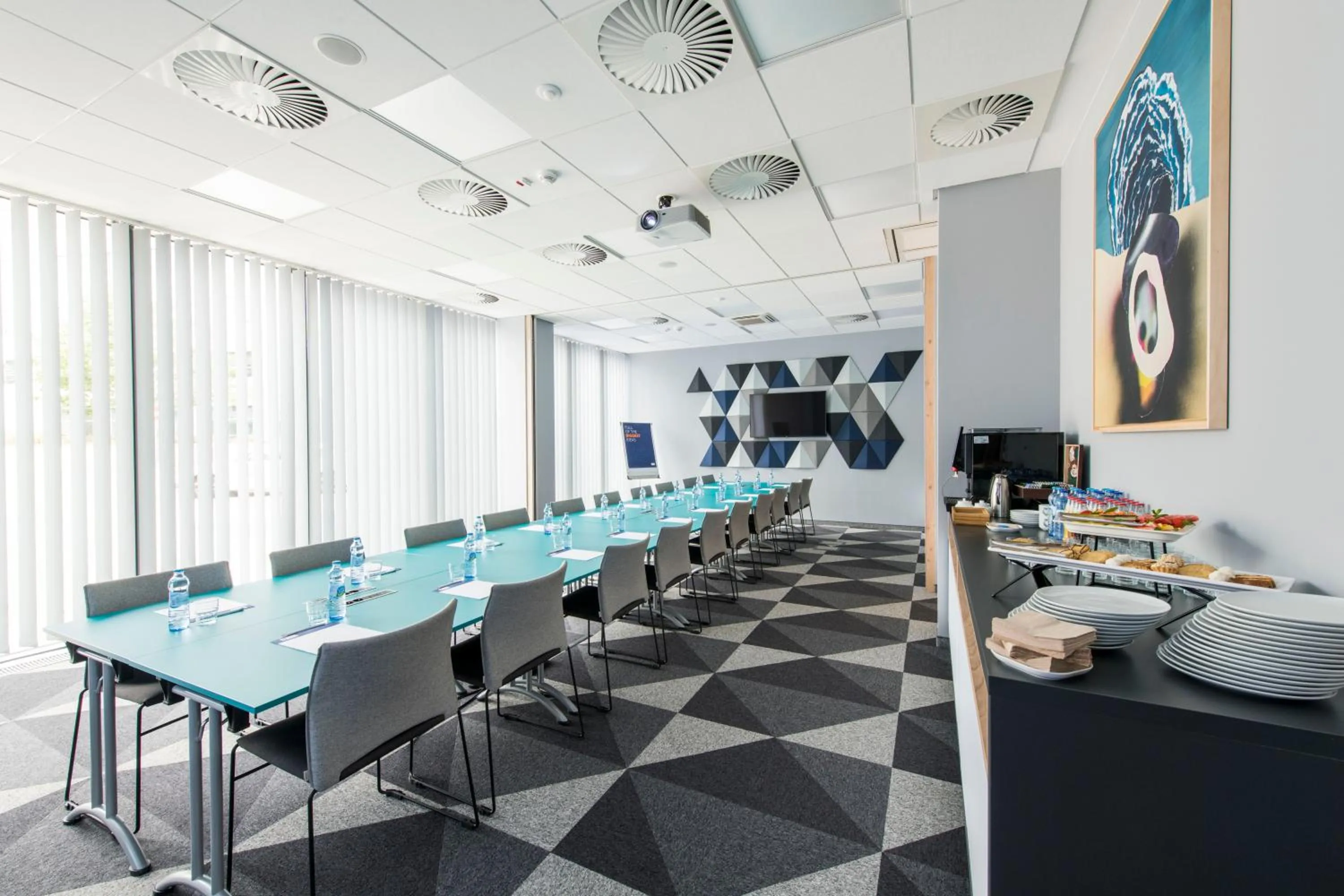 Meeting/conference room in Holiday Inn Express Warsaw - Mokotow by IHG
