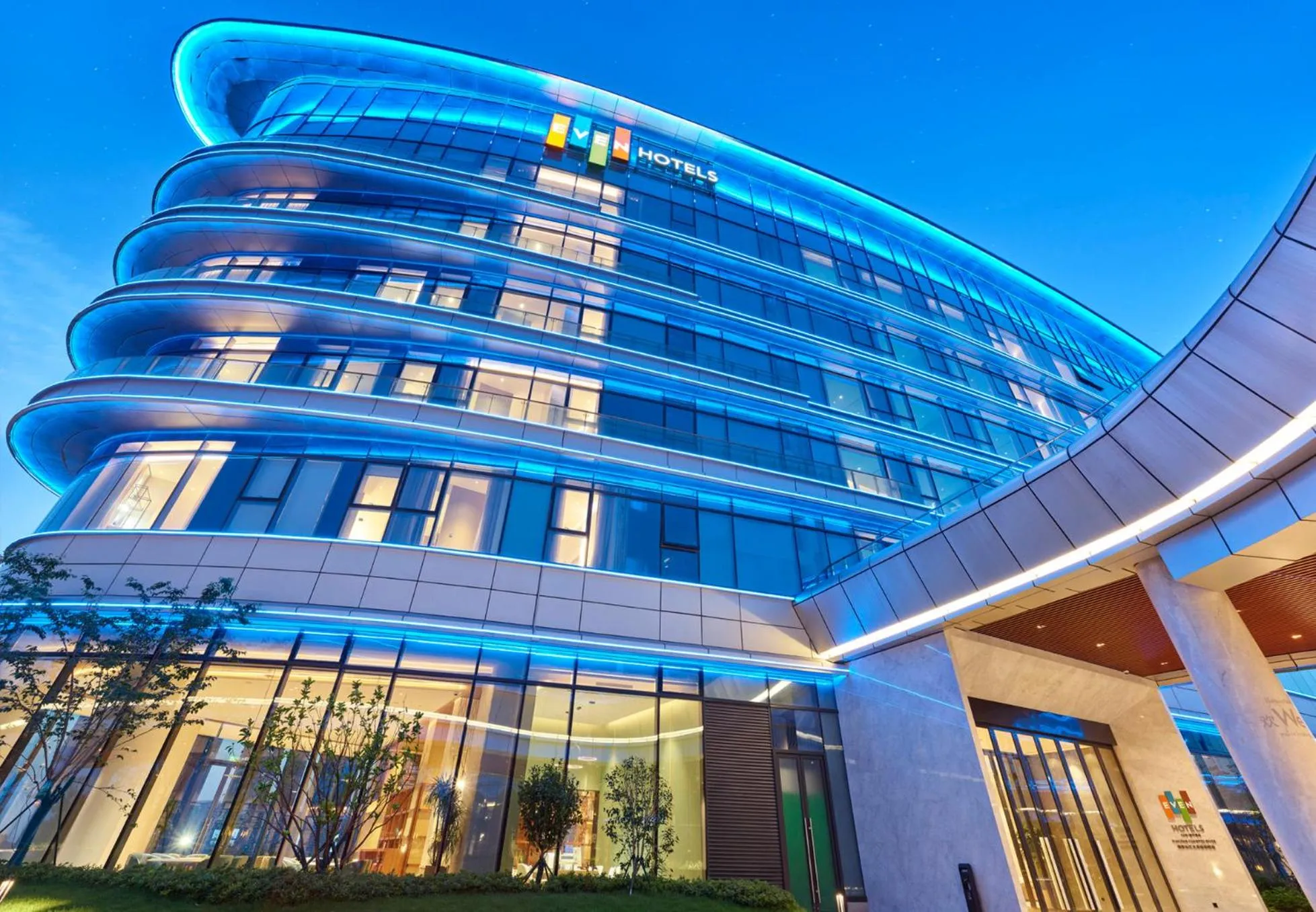 Property building in EVEN Hotel Nanjing Yangtze River by IHG