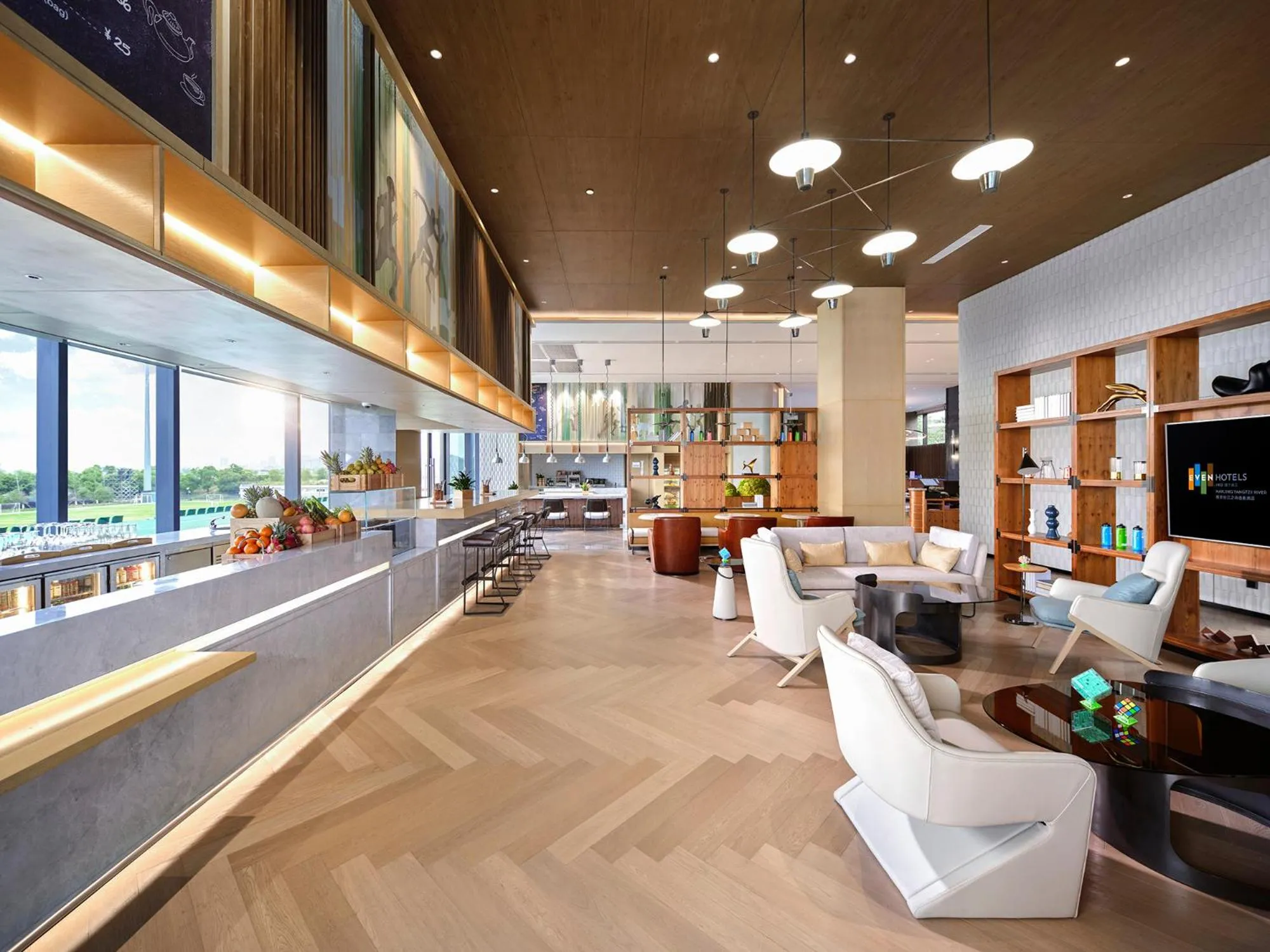 Restaurant/places to eat in EVEN Hotel Nanjing Yangtze River by IHG