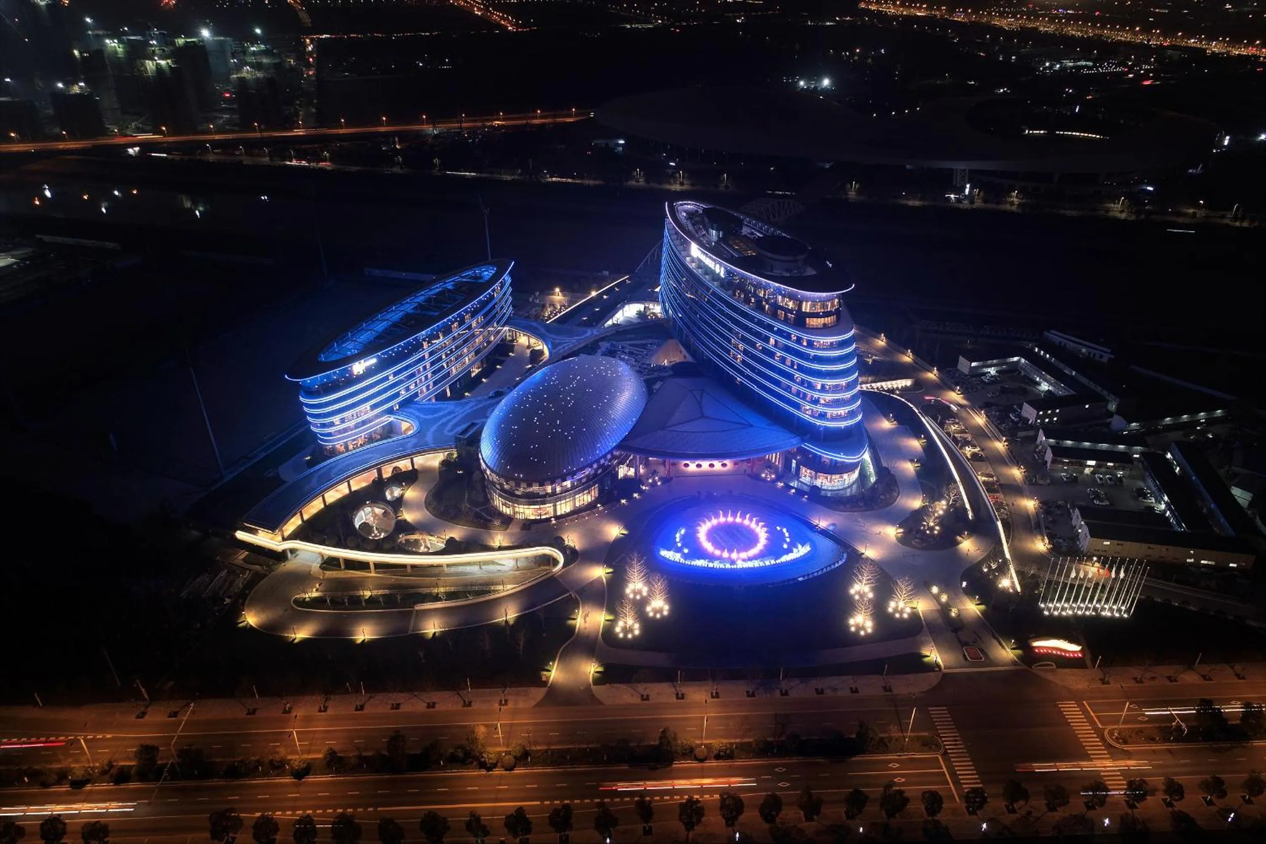 Bird's eye view in EVEN Hotel Nanjing Yangtze River by IHG