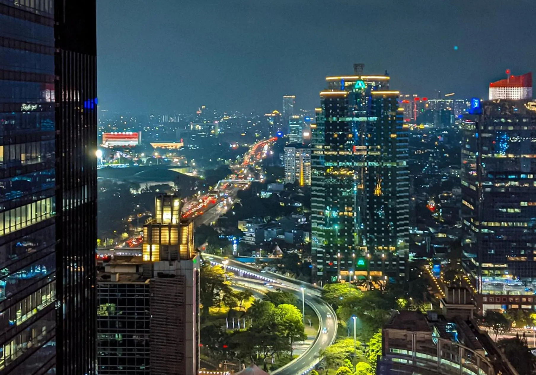 Property building in Mangkuluhur Residences by Lorin