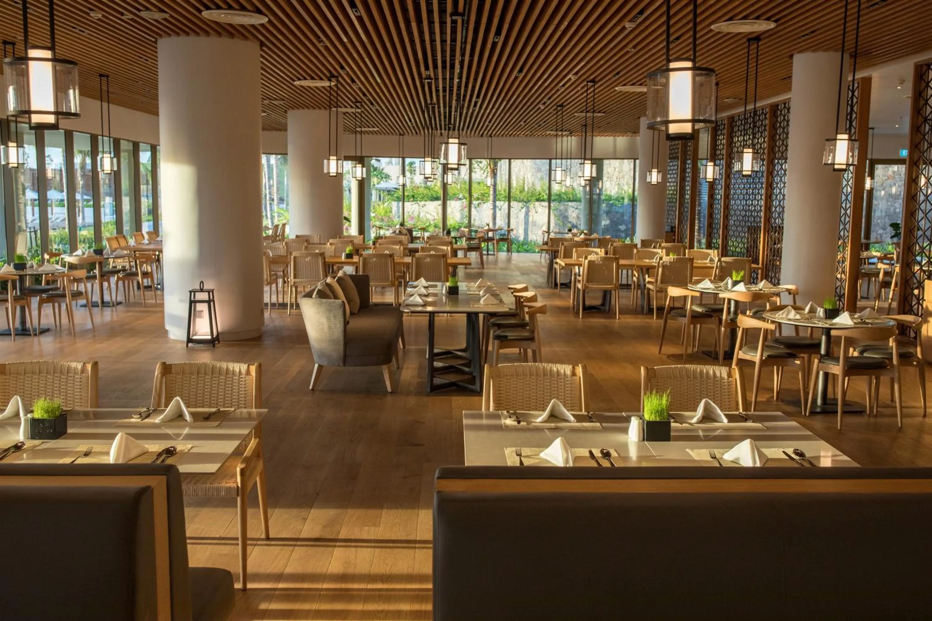 Restaurant/places to eat in Alma Resort Cam Ranh